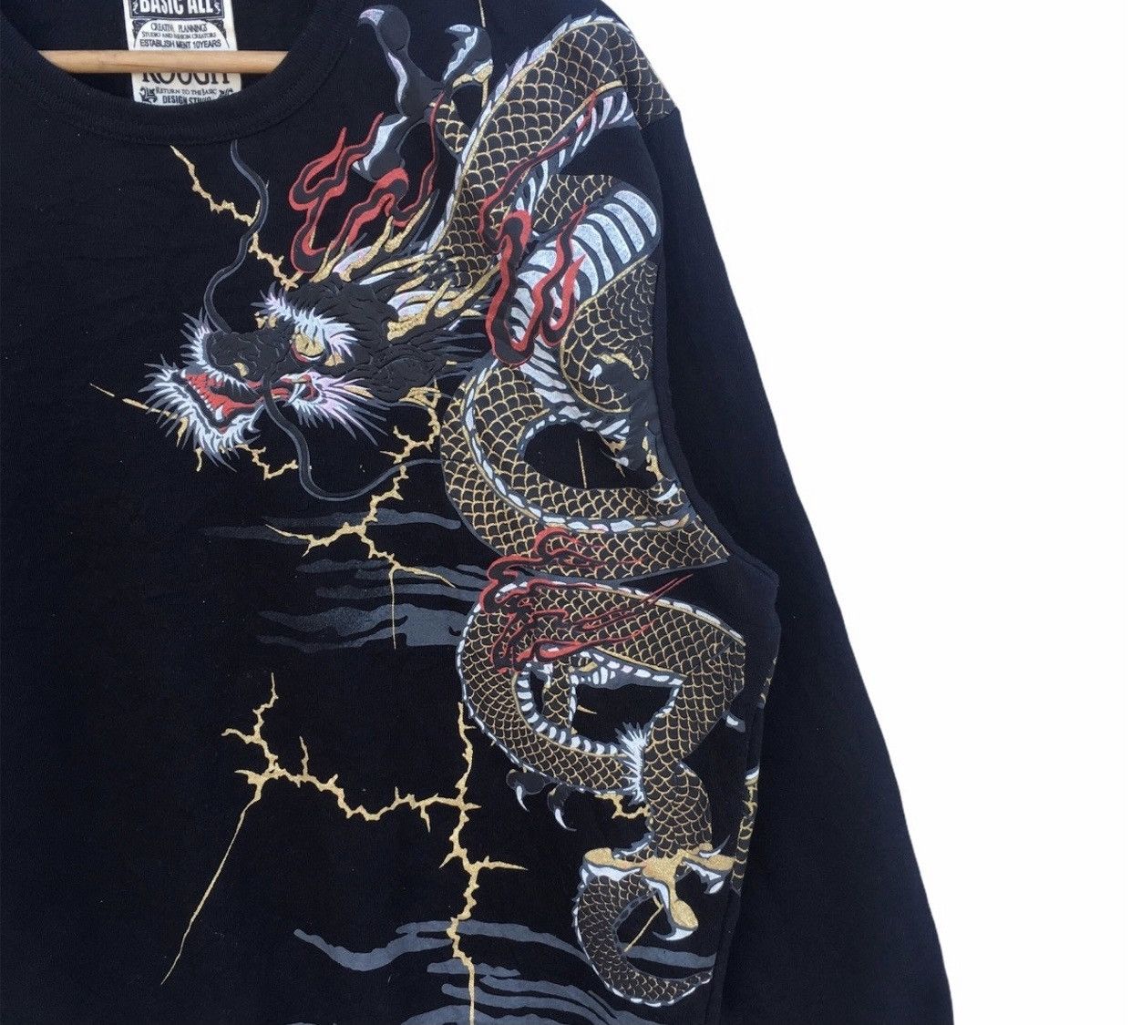Japanese Brand Dont buy yet ! Twin Dragon Natives Big Logo Sweatshirt Size US XL / EU 56 / 4 - 3 Thumbnail