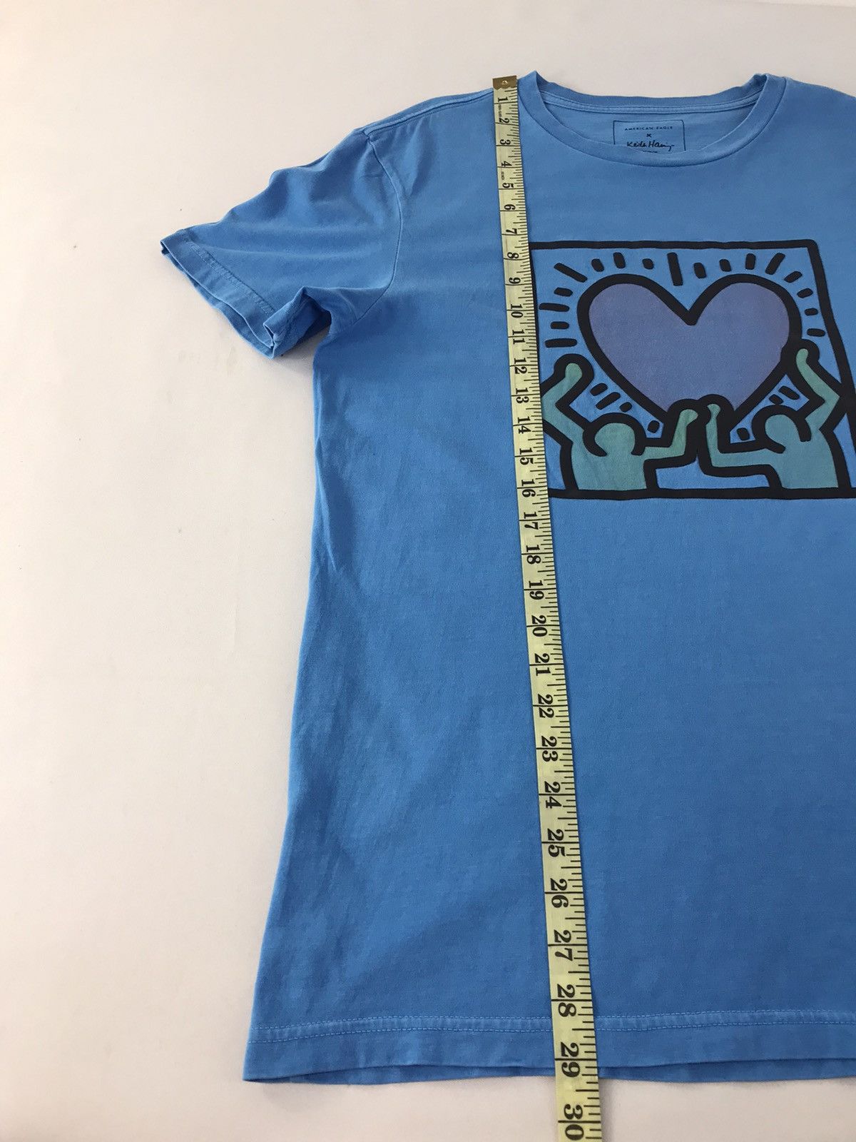 Japanese Brand × Keith Haring American Eagle X Keith Haring Holding Heart Magnet Tee Size US L / EU 52-54 / 3 - 10 Thumbnail