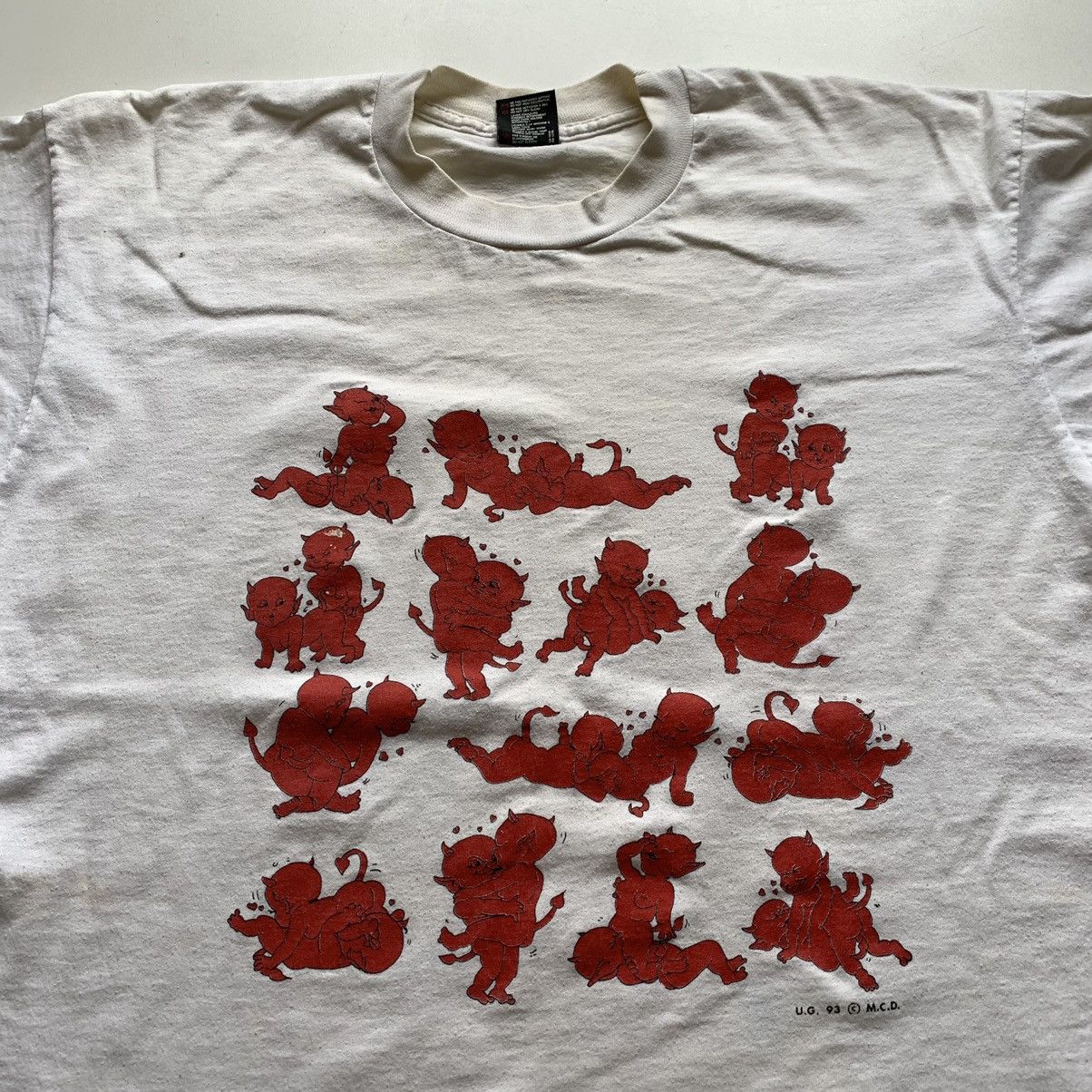 Vintage Vintage 90s Devil Sex Funny Graphic Fashion Victim T Shirt Size US L / EU 52-54 / 3 - 2 Thumbnail