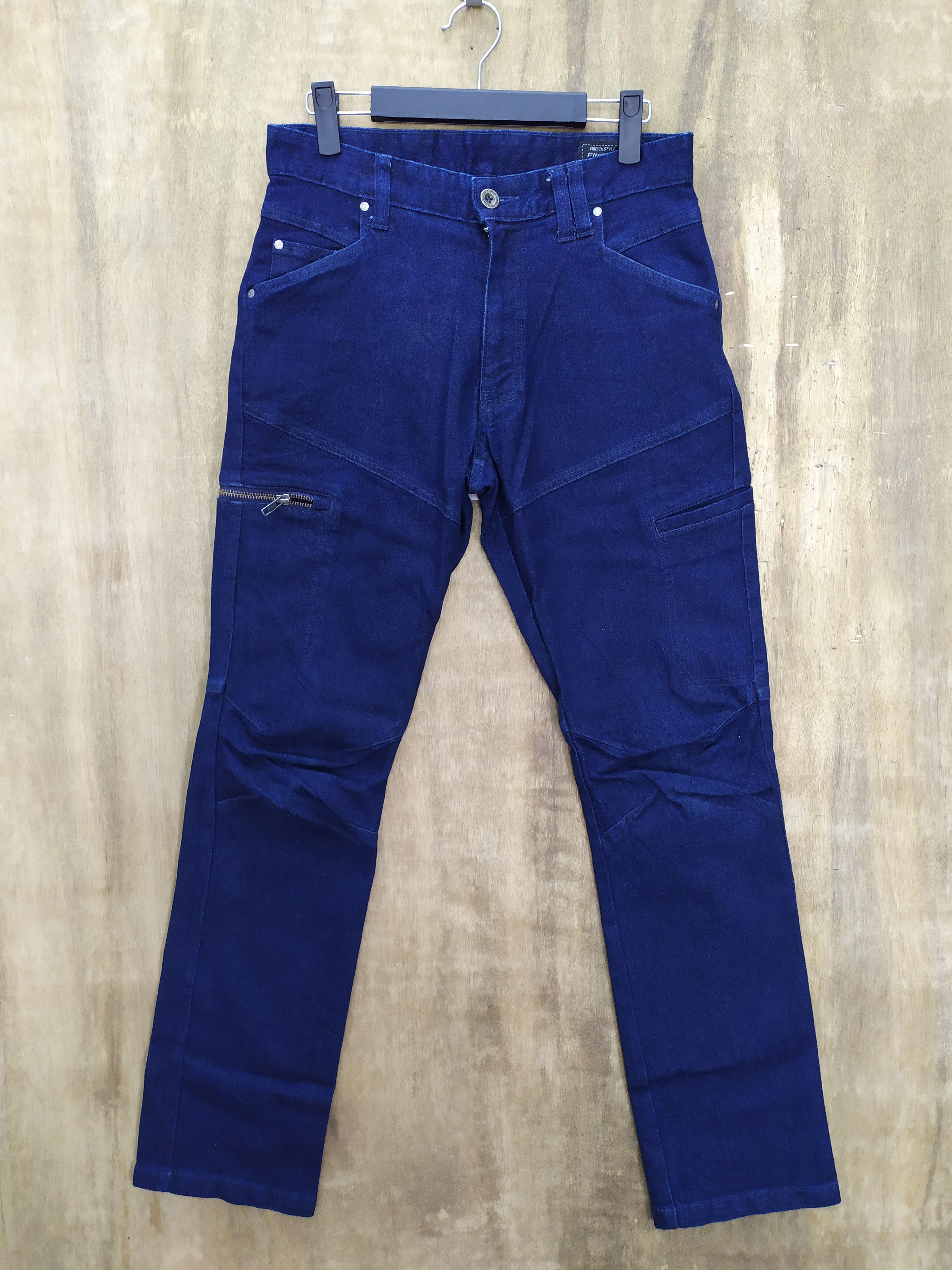 image of Vintage Fine Assist Strech Style Streetwear Cargo Pants in Blue, Men's (Size 29)
