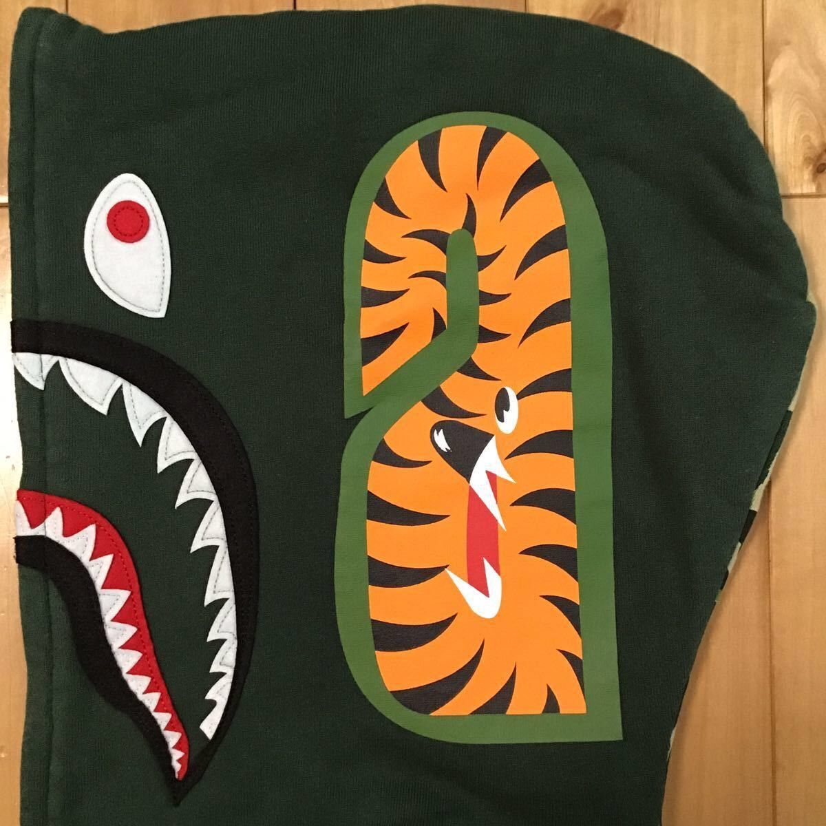 Bape BAPE ABC camo green × DARK green shark full zip hoodie APE Size US M / EU 48-50 / 2 - 5 Thumbnail