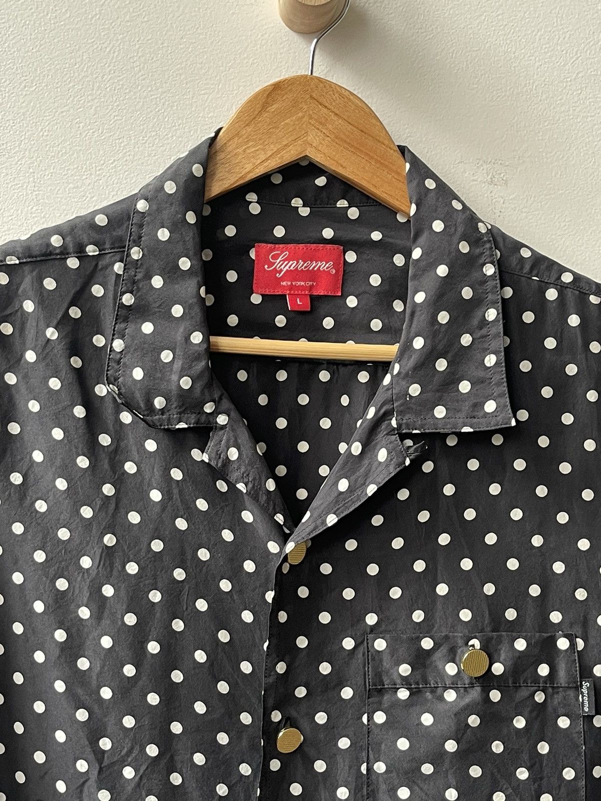 Supreme Supreme Silk Button Up Polka Dot Size US L / EU 52-54 / 3 - 4 Thumbnail