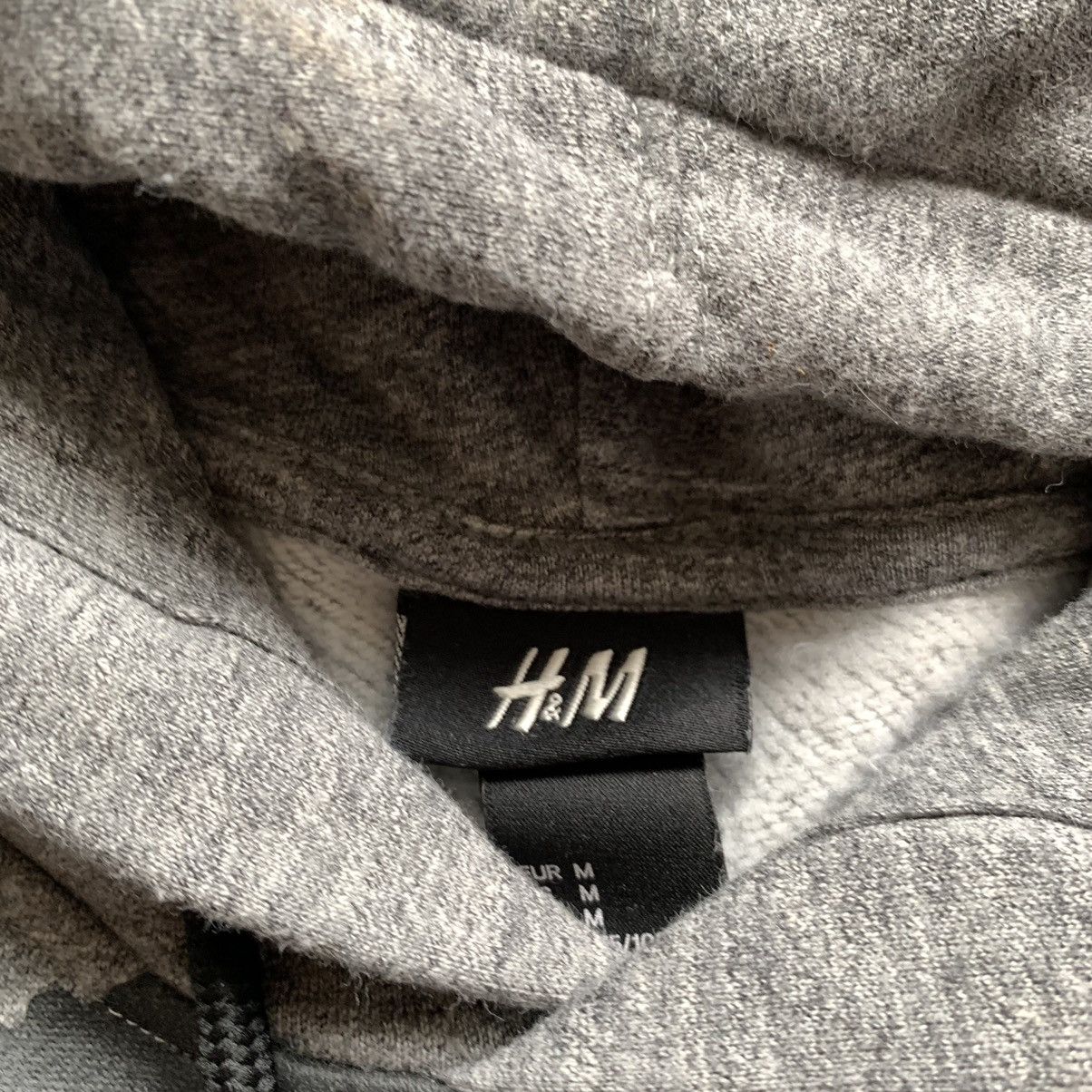 H&M 2000s H&M XO The Weeknd Graphic Pullover Hoodie Medium Rare Size US M / EU 48-50 / 2 - 3 Thumbnail