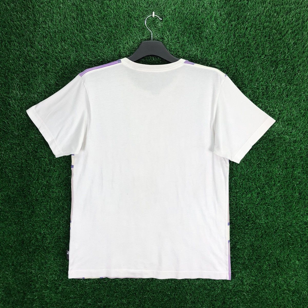 Anime Uniqlo X Astro Boy Mighty Atom Tezuka Production Tee Size US M / EU 48-50 / 2 - 4 Thumbnail