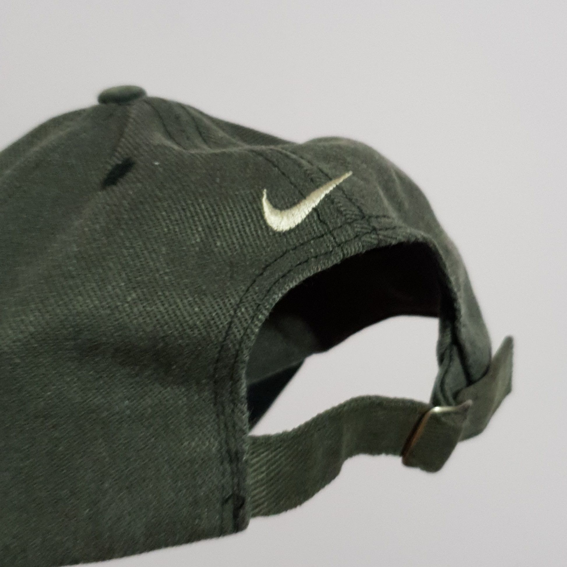 Nike Rare Nike Vintage Hat Size ONE SIZE - 2 Thumbnail