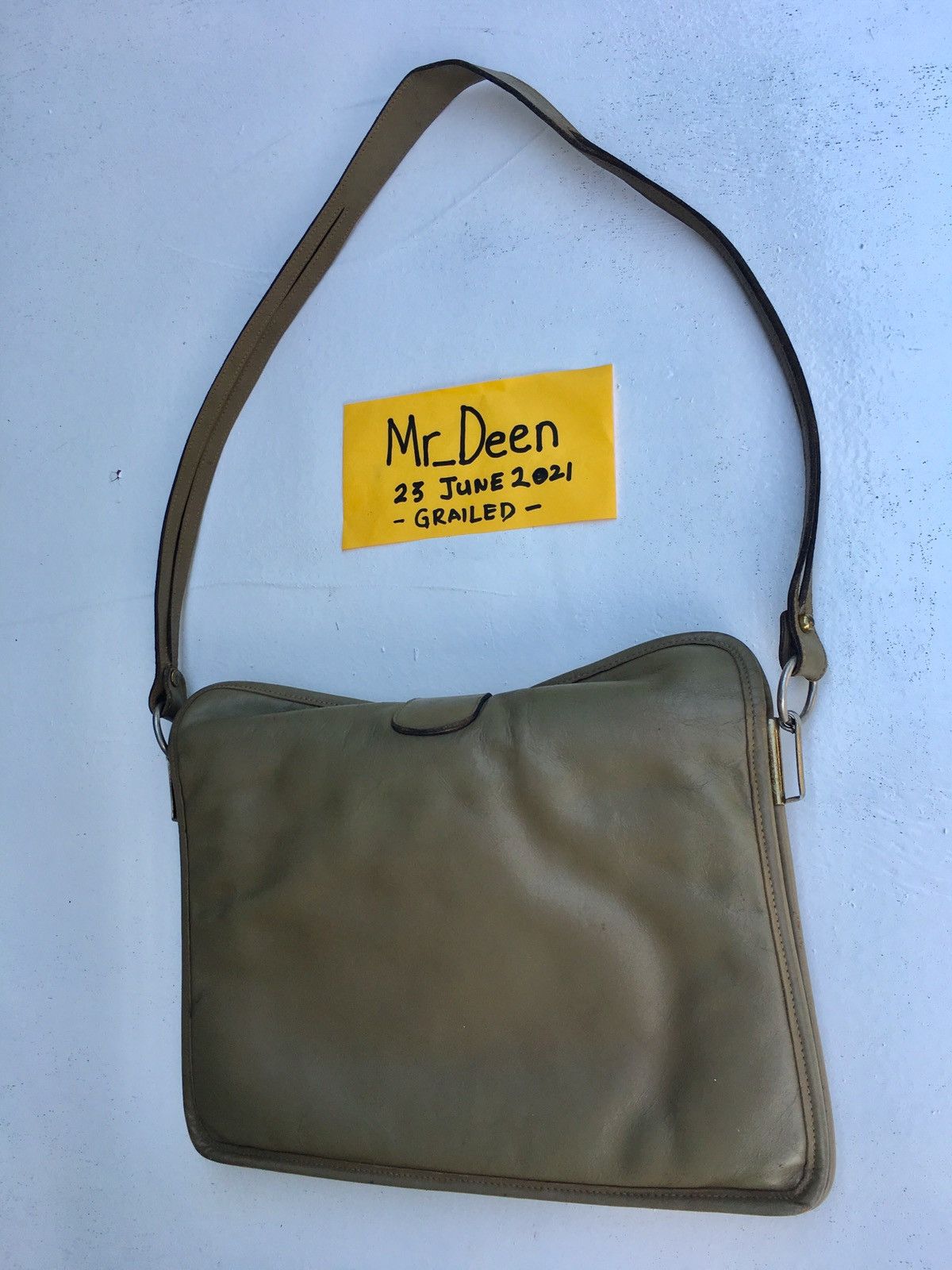 Pierre Balmain Vintage Pierre Balmain Leather Shoulder Bag Size ONE SIZE - 6 Thumbnail
