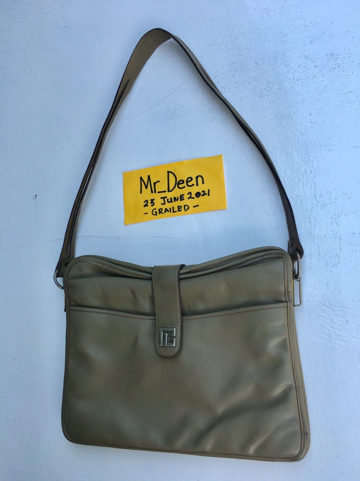 Pierre Balmain Vintage Pierre Balmain Leather Shoulder Bag Size ONE SIZE - 3 Thumbnail