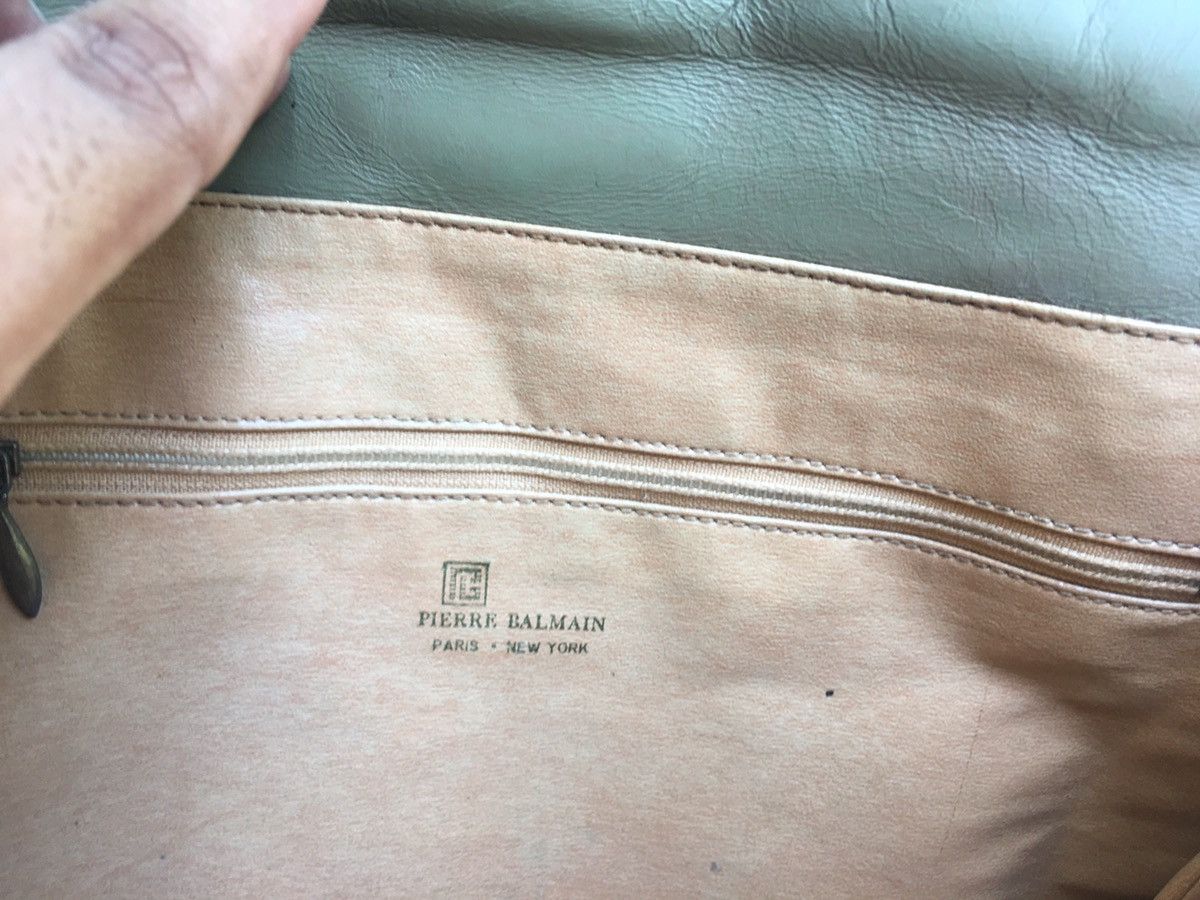 Pierre Balmain Vintage Pierre Balmain Leather Shoulder Bag Size ONE SIZE - 9 Thumbnail