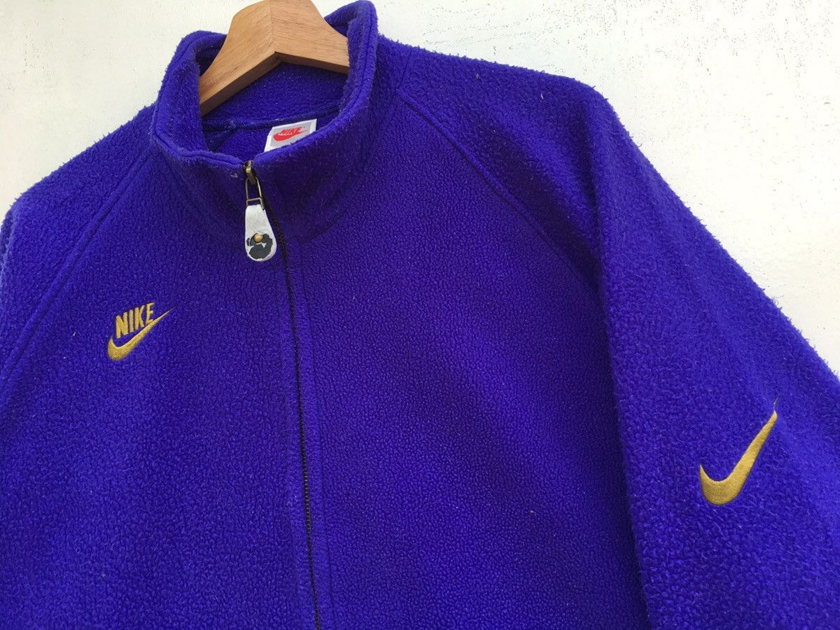 Nike Vintage Nike Swoosh Logo Fleece Sweater Size US L / EU 52-54 / 3 - 6 Thumbnail