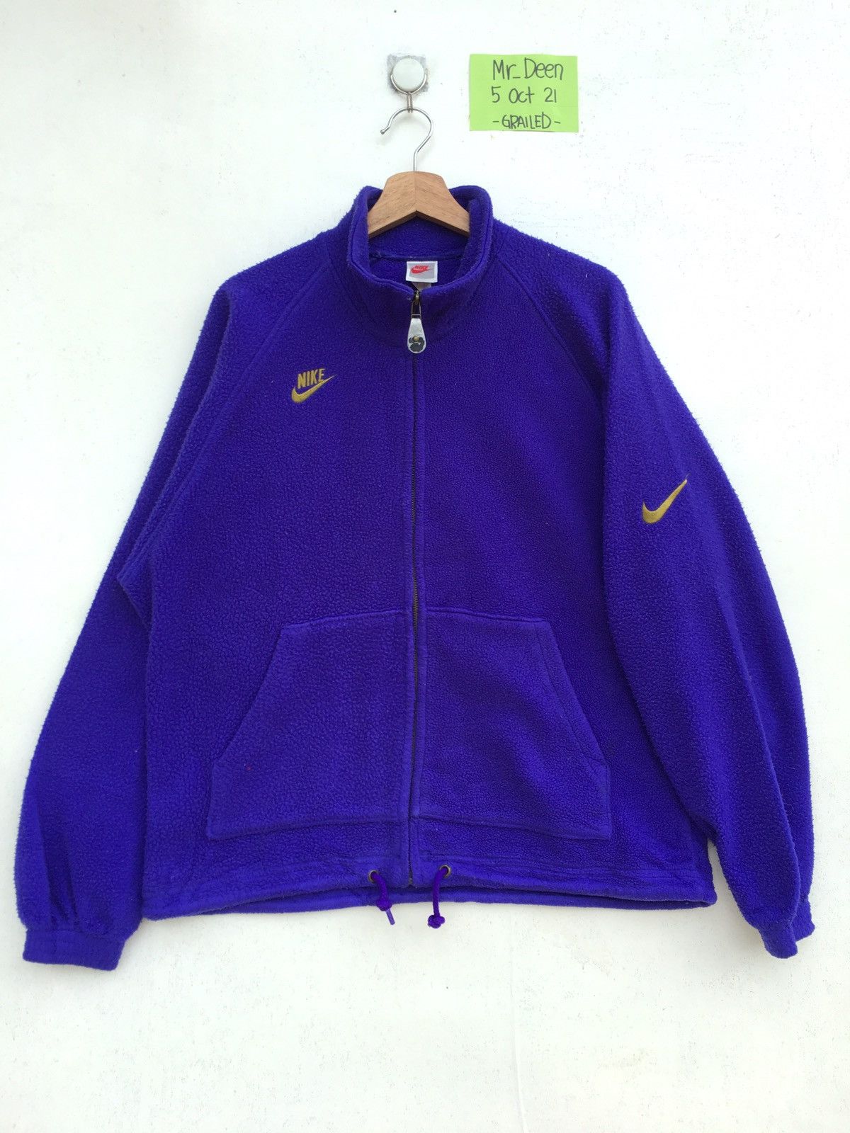 Nike Vintage Nike Swoosh Logo Fleece Sweater Size US L / EU 52-54 / 3 - 2 Thumbnail