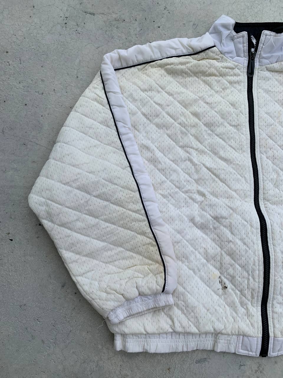 Nike Vintage Nike Swoosh Primaloft Quilted Baggy Jacket Size M / US 6-8 / IT 42-44 - 4 Thumbnail