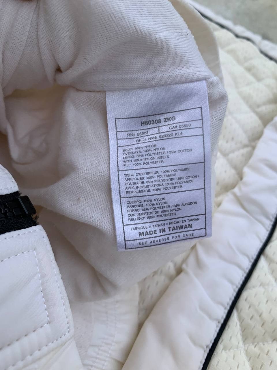 Nike Vintage Nike Swoosh Primaloft Quilted Baggy Jacket Size M / US 6-8 / IT 42-44 - 8 Thumbnail