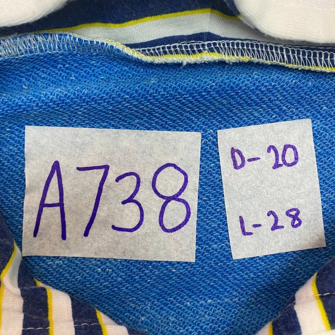 Disney A738. DONALD DUCK HOODIE Size L / US 10 / IT 46 - 6 Thumbnail