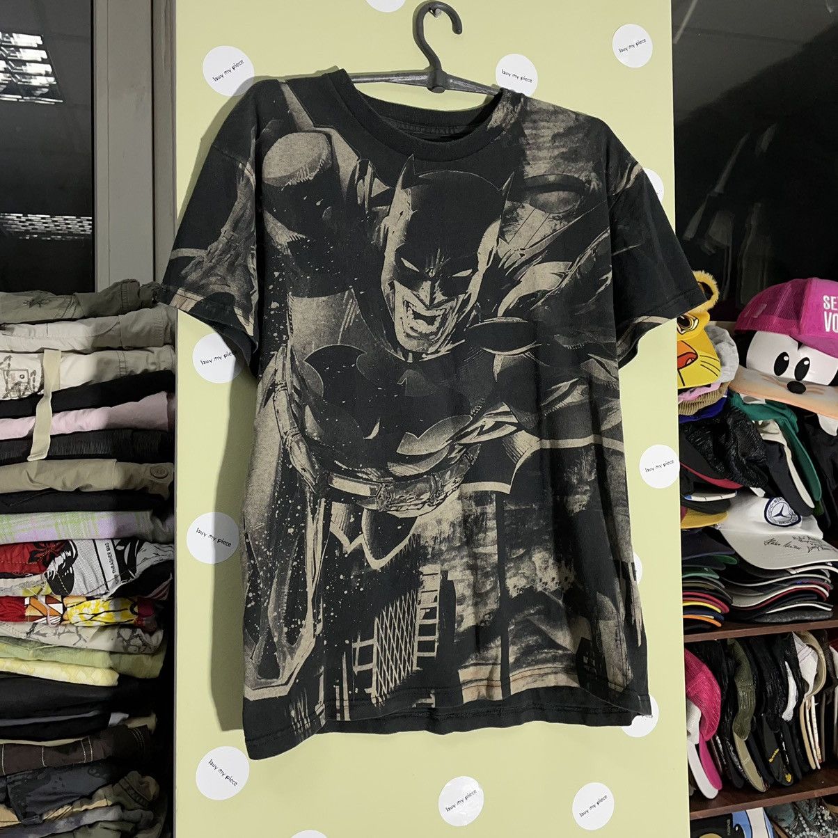 Vintage Vintage Y2K Batman Graphic Tee Dark Grunge All Over Print M Size US M / EU 48-50 / 2 - 2 Thumbnail