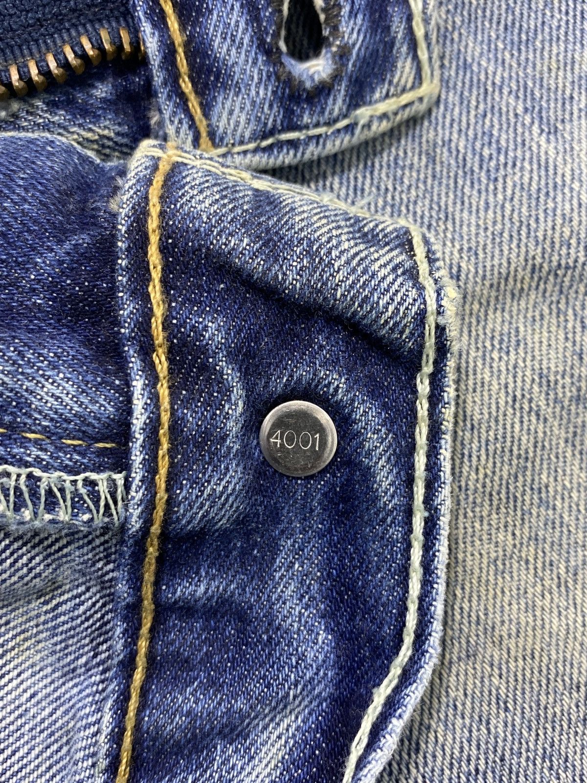 Levi's VINTAGE LEVI'S 569 RUSTY BLUE WASH JEANS -J512 Size US 42 / EU 58 - 6 Thumbnail