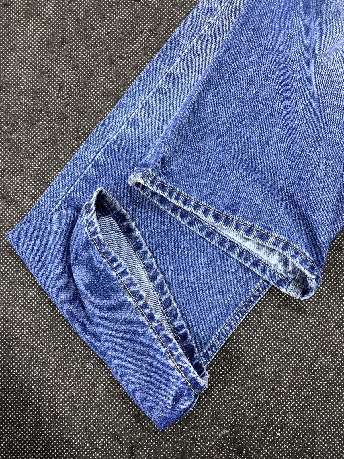Levi's VINTAGE LEVI'S 569 RUSTY BLUE WASH JEANS -J512 Size US 42 / EU 58 - 9 Thumbnail