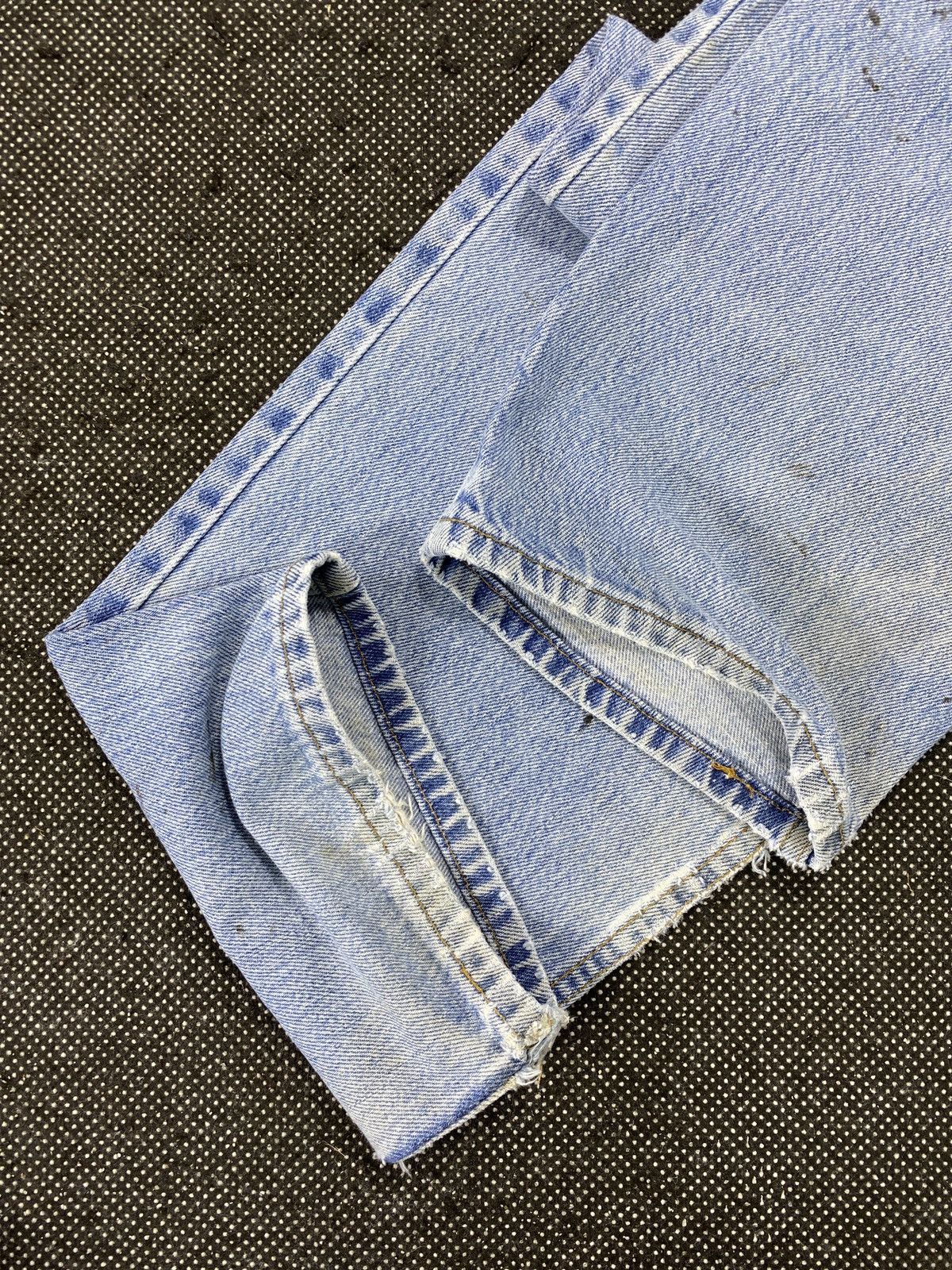 Jean × Levi's × Vintage 90s VINTAGE LEVIS 560 BLUE WASH JEANS -J513 Size US 39 - 9 Thumbnail