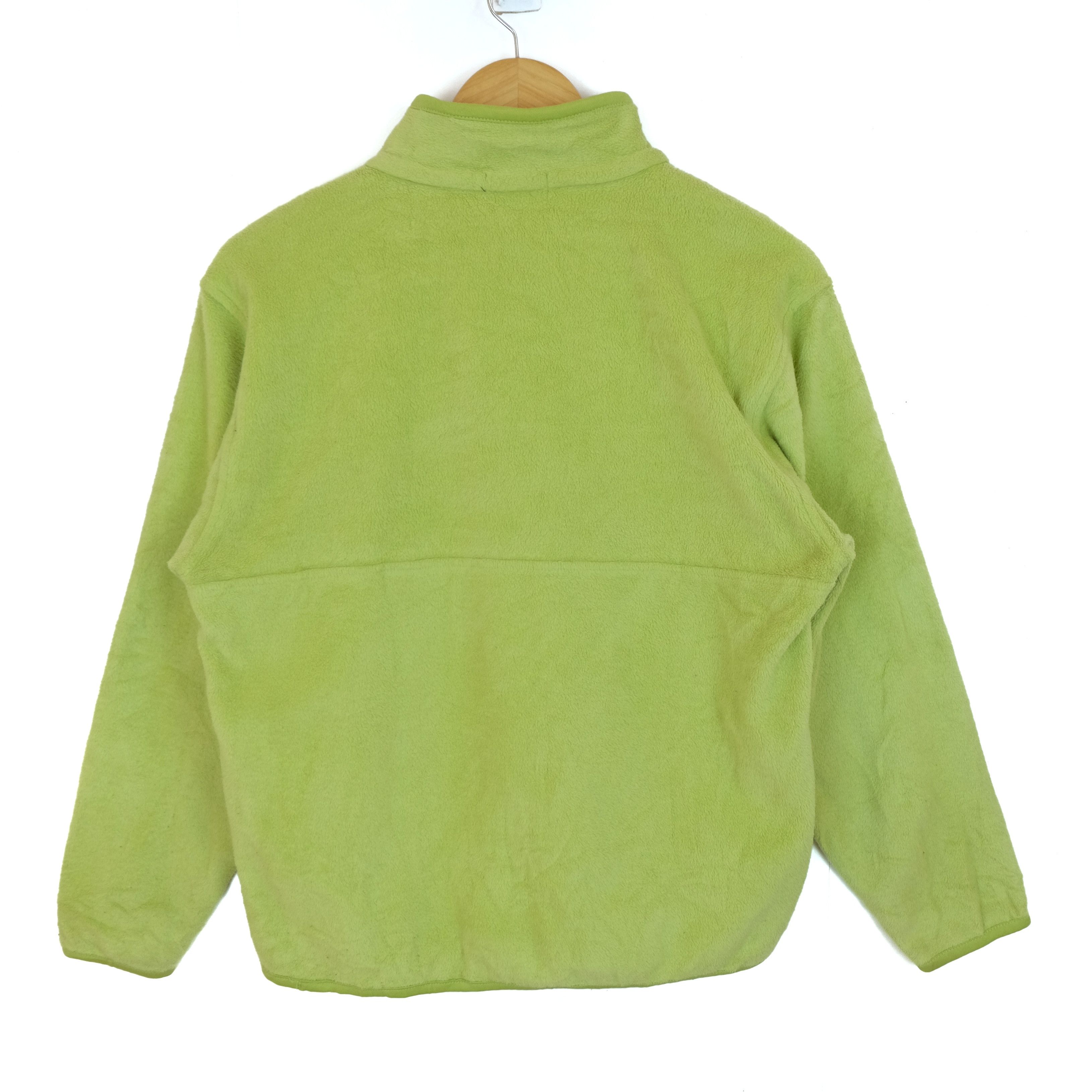 Japanese Brand × Uniqlo × Vintage Vintage 90's UNIQLO Green Fleece Jumper Sweatshirt Size US S / EU 44-46 / 1 - 7 Thumbnail