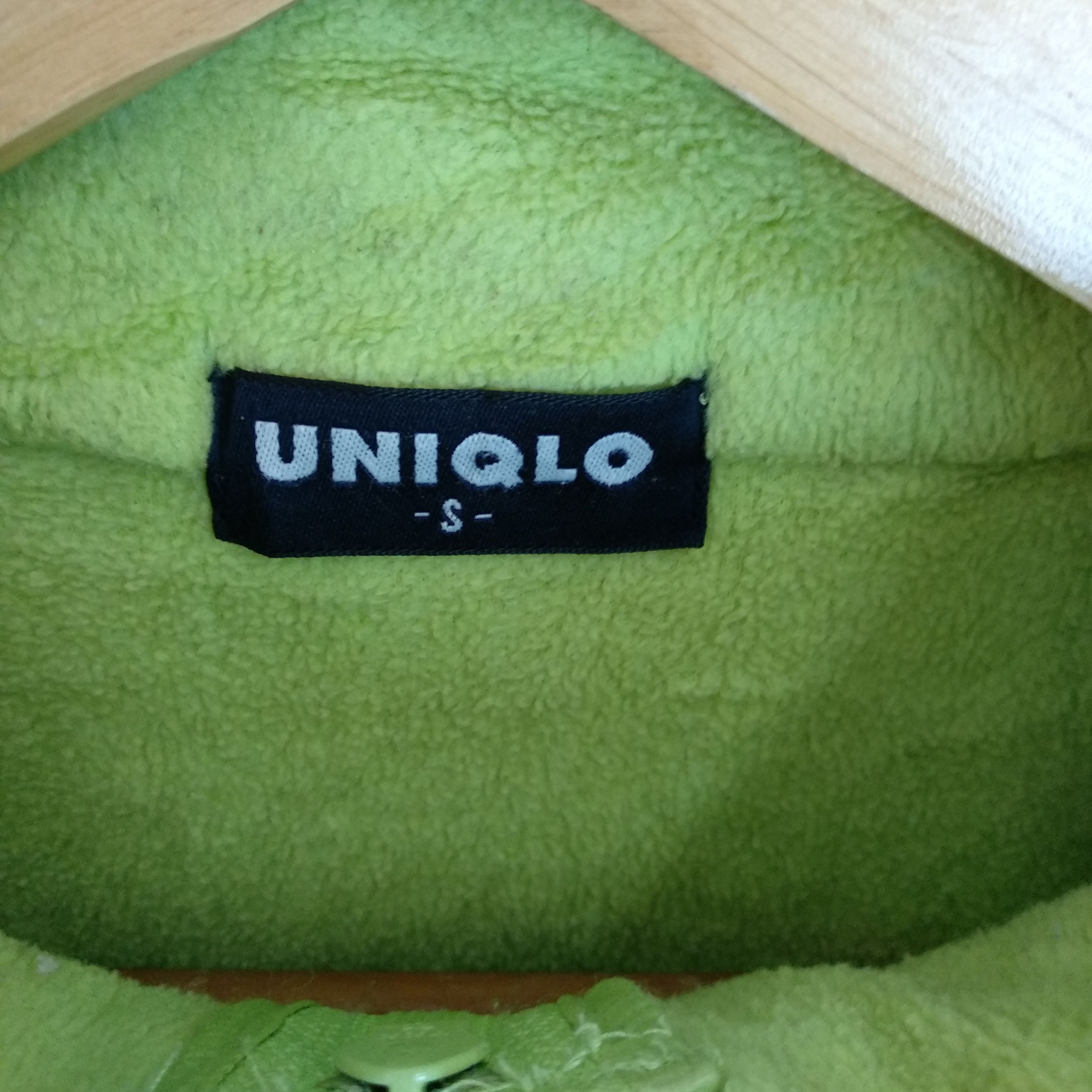 Japanese Brand × Uniqlo × Vintage Vintage 90's UNIQLO Green Fleece Jumper Sweatshirt Size US S / EU 44-46 / 1 - 8 Thumbnail