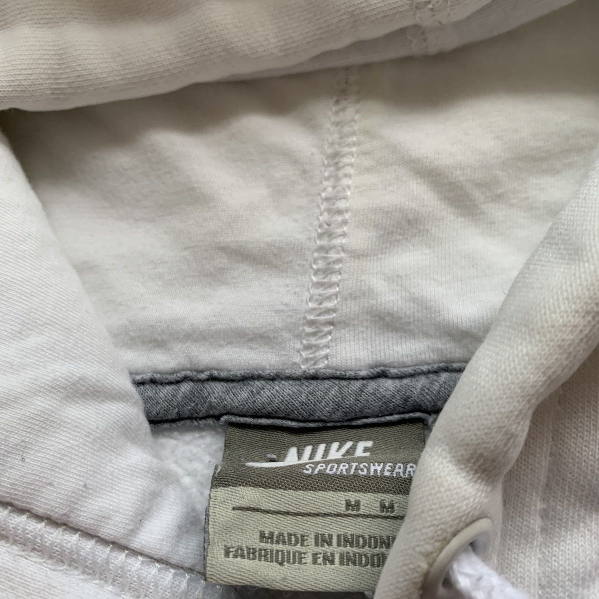 Nike Vintage 2000s Nike Embroidered Swoosh Hoodie Medium Rare Size US M / EU 48-50 / 2 - 11 Thumbnail