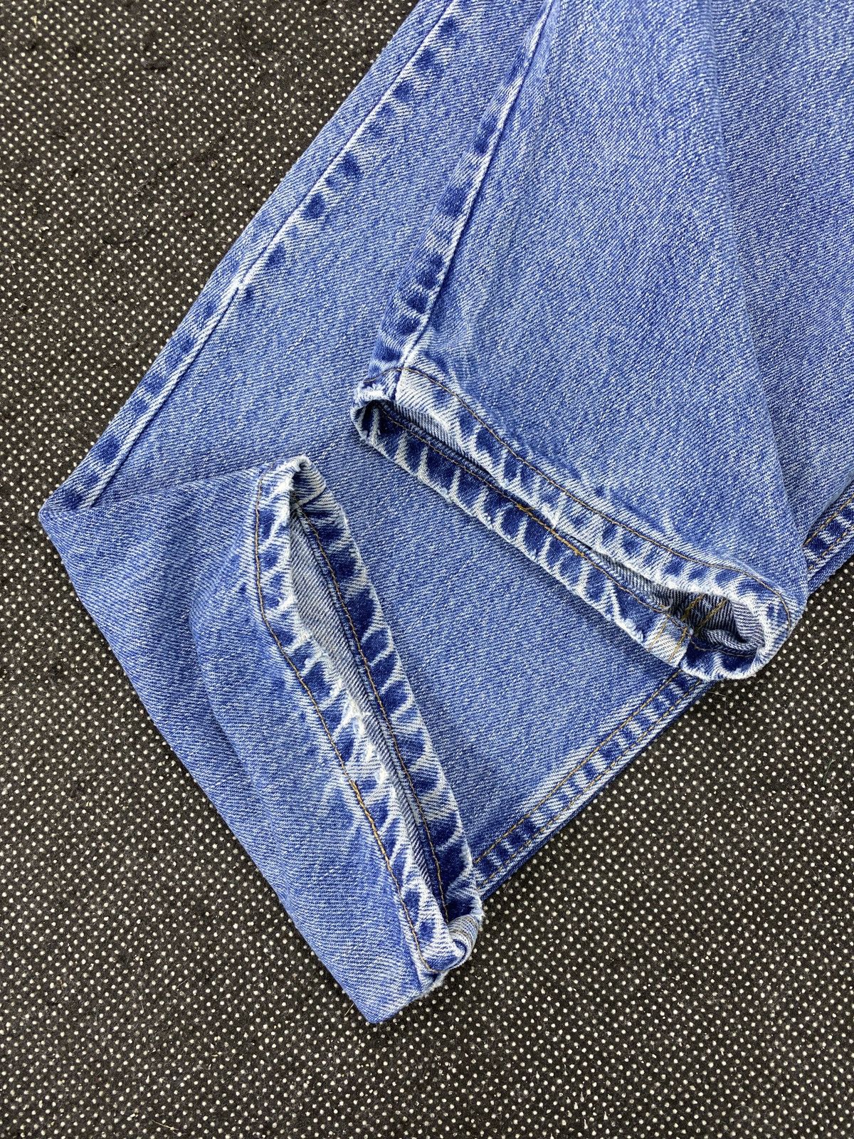 Jean VINTAGE LEVIS 560 TAPERED LEG BLUE WASH JEANS -J514 Size US 37 - 10 Thumbnail