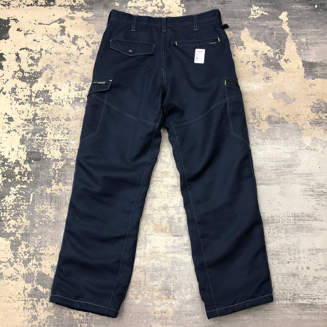 Japanese Brand P607 HEAT ASSIST WARM LIGHT JAPAN WORKWEAR CARGO PANTS Size US 31 - 2 Thumbnail