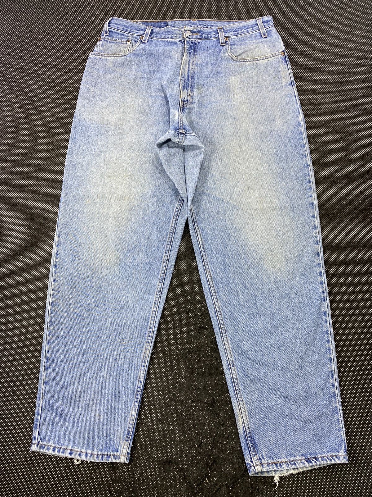 Jean VINTAGE LEVIS 560 TAPERED LEG BLUE WASH JEANS -J515 Size US 37 - 2 Thumbnail