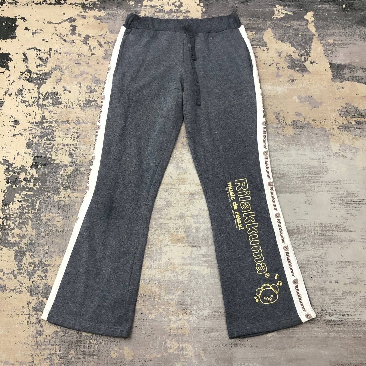 Anime × Japanese Brand P605 JAPAN ANIME RILAKKUMA SWEATPANTS Size 34" / US 12 / IT 48 - 1 Thumbnail