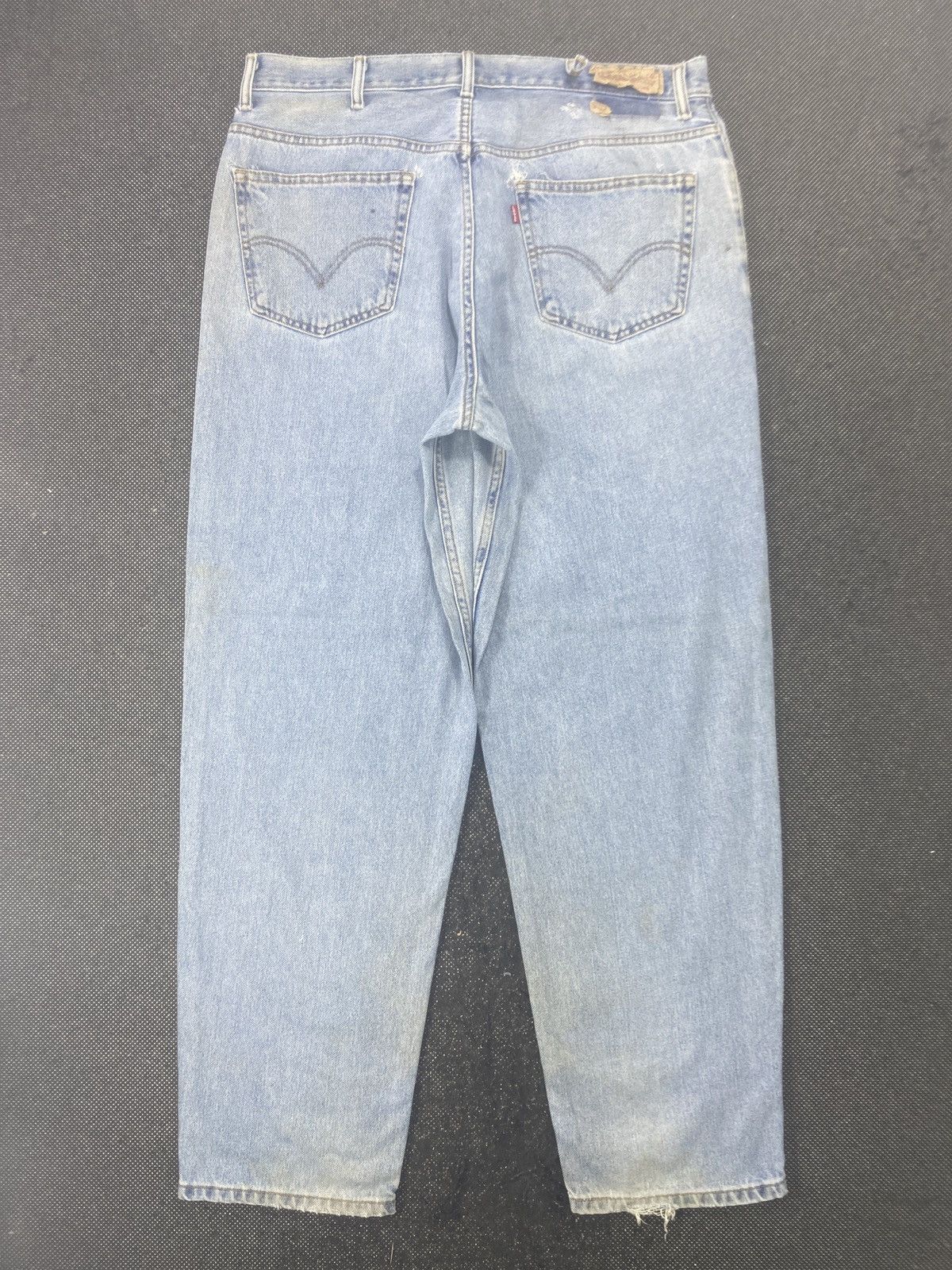 Levi's VINTAGE LEVIS 560 BLUE WASH JEANS -J517 Size US 39 - 3 Thumbnail