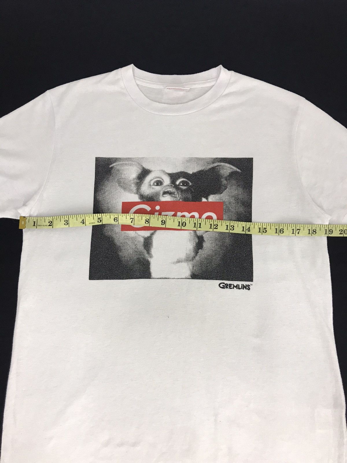 Vintage Vintage Gremlins Gizmo Fictional Character Box Logo T-shirt Size M / US 6-8 / IT 42-44 - 9 Thumbnail