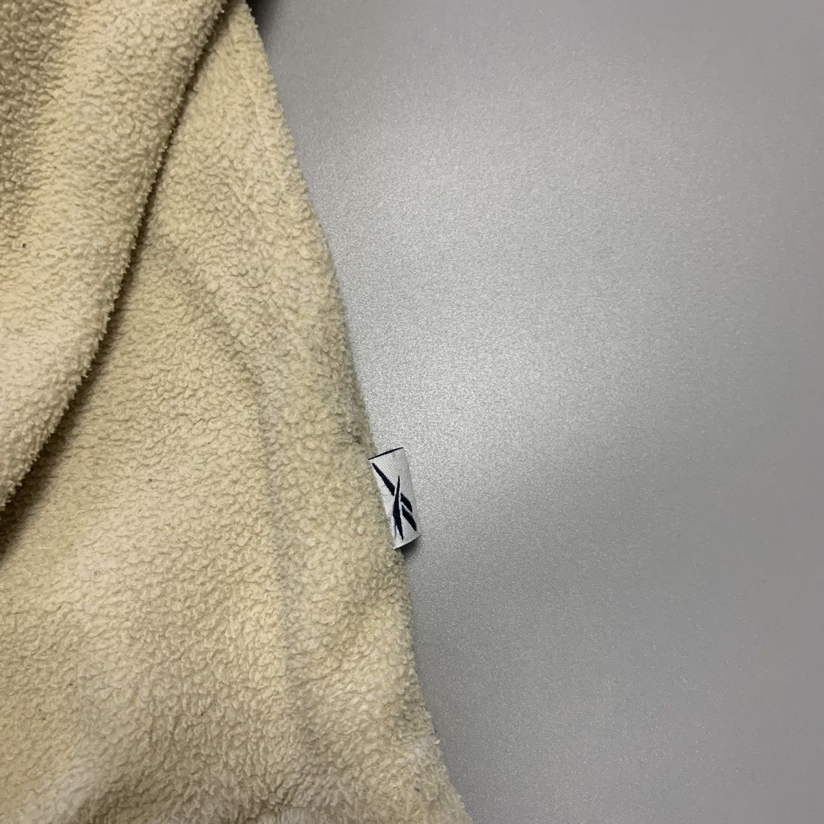 Reebok × Vintage Vintage Reebok Cream Fleece jacket Size US L / EU 52-54 / 3 - 8 Thumbnail