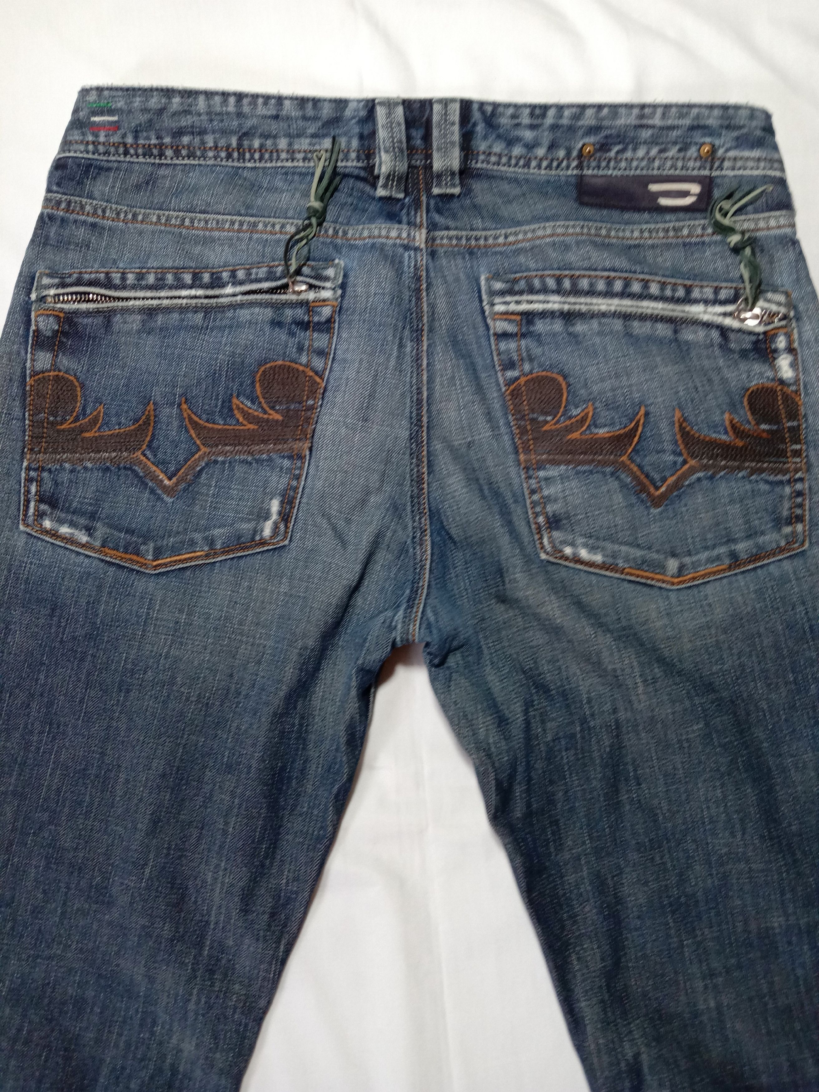 Diesel DIESEL Industry Yarik Jeans Denim Regular Pants Distressed Size US 31 - 3 Thumbnail