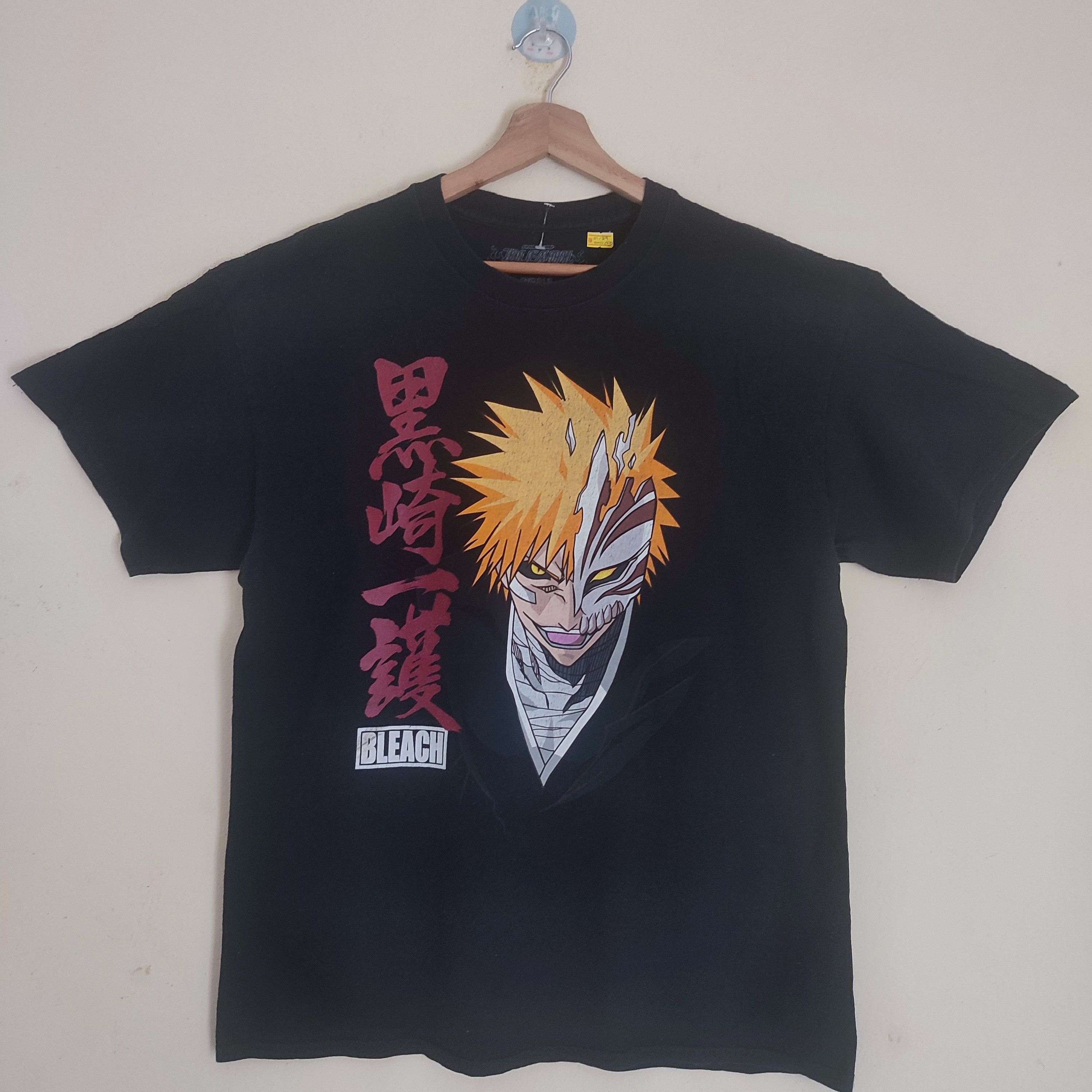 Anime × Japanese Brand × Vintage Vintage BLEACH Japanese Anime Tshirt Size US L / EU 52-54 / 3 - 1 Thumbnail