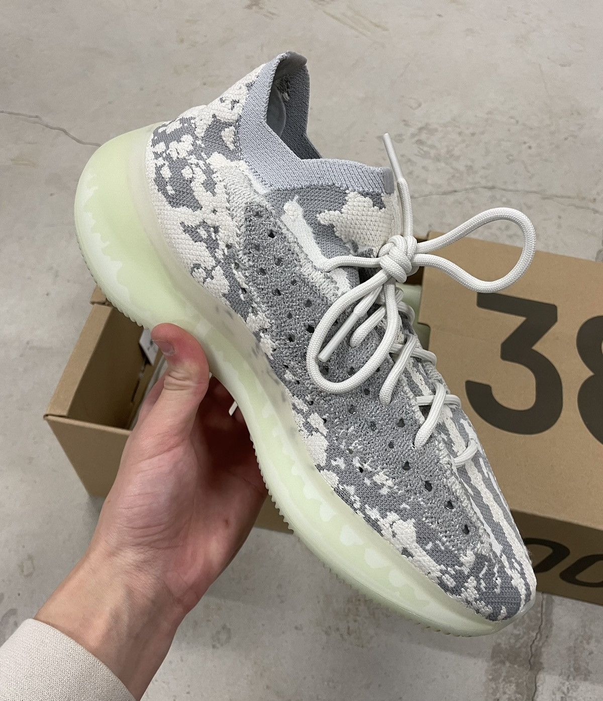 Adidas × Kanye West (2019) Kanye West x Adidas Yeezy 380 Alien (OG) Size : 10 Size US 10 / EU 43 - 6 Thumbnail