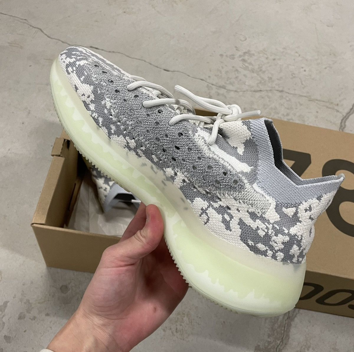 Adidas × Kanye West (2019) Kanye West x Adidas Yeezy 380 Alien (OG) Size : 10 Size US 10 / EU 43 - 17 Thumbnail