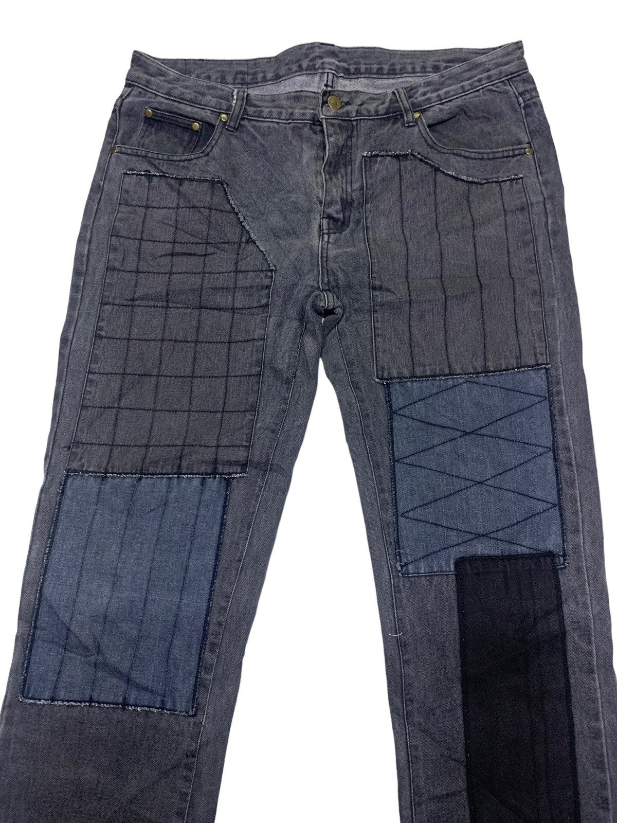Neighborhood Distressed denim neighbourhood Size US 36 / EU 52 - 2 Thumbnail