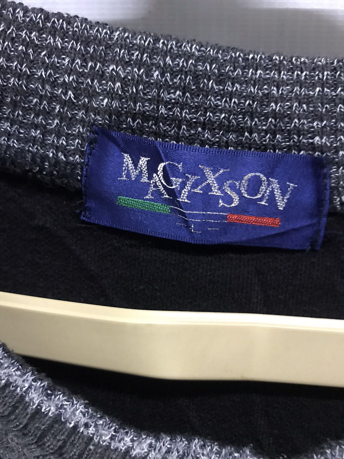 Japanese Brand × Vintage Vintage magixson crewneck sweatshirt Size US L / EU 52-54 / 3 - 4 Thumbnail