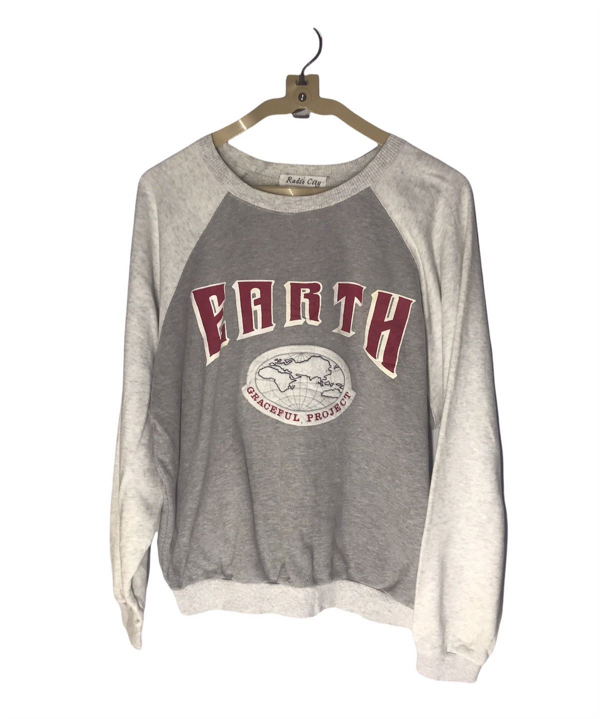 Japanese Brand × Vintage Earth graceful project crewneck sweatshirt Size US M / EU 48-50 / 2 - 1 Thumbnail