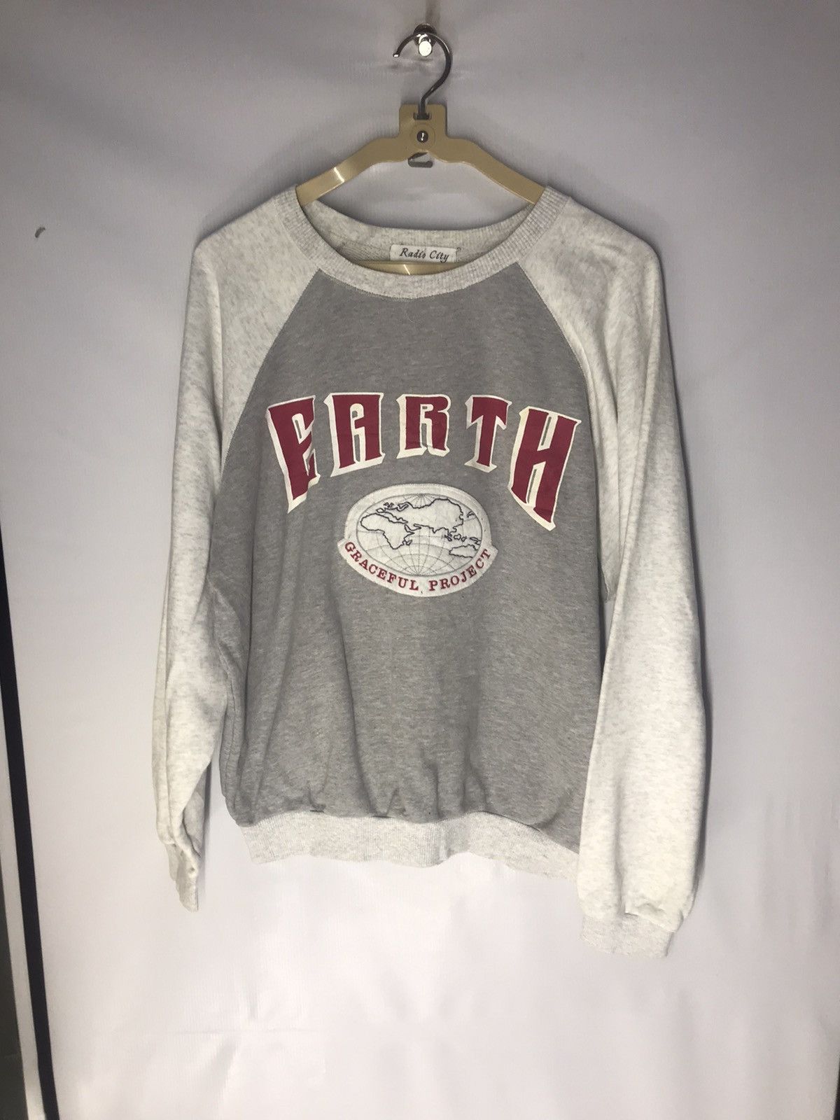 Japanese Brand × Vintage Earth graceful project crewneck sweatshirt Size US M / EU 48-50 / 2 - 7 Thumbnail