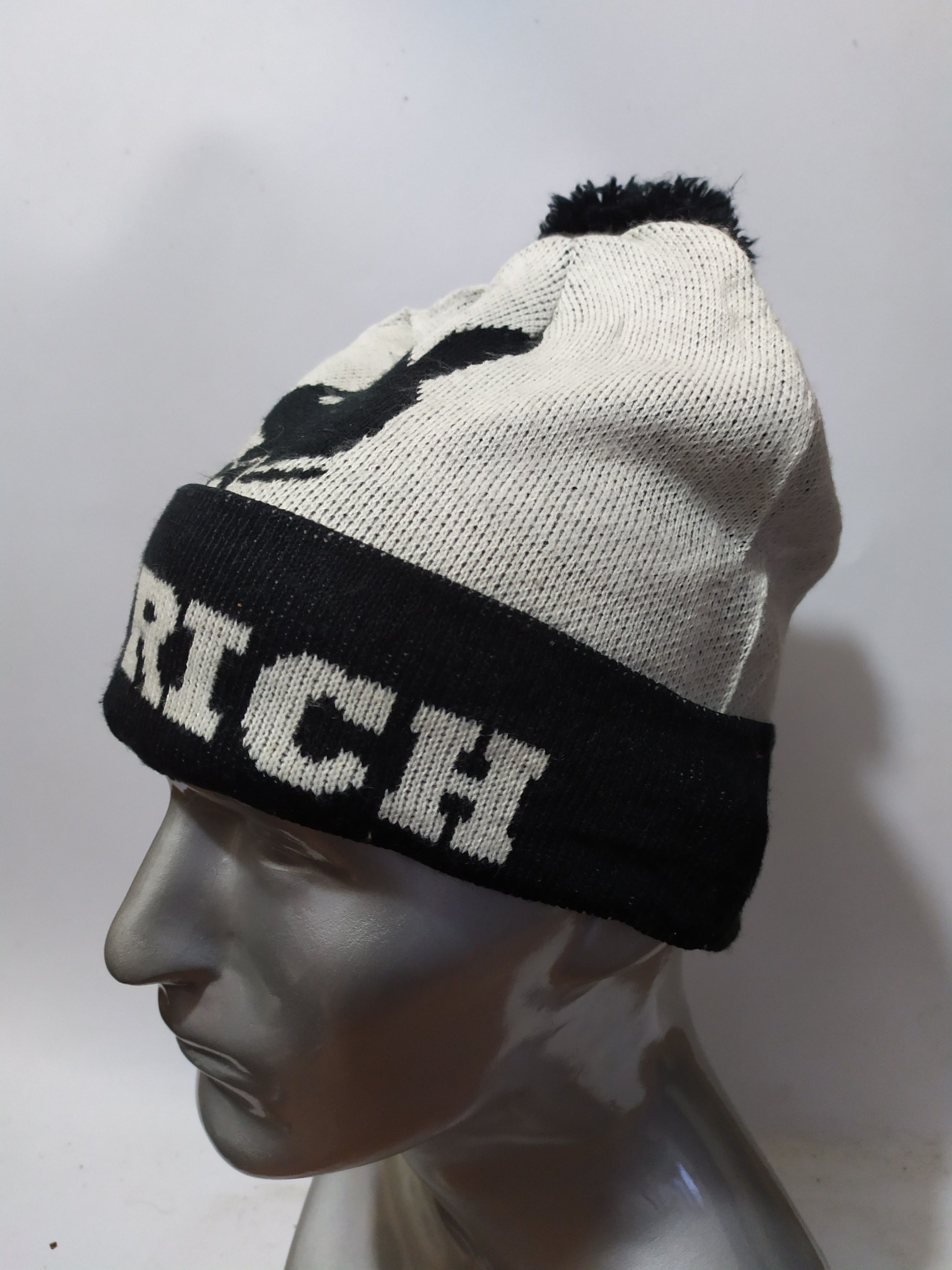 Joyrich × Playboy 🔥Joyrich Japan x Playboy Bunny Logo Beanie Hats Size ONE SIZE - 4 Thumbnail