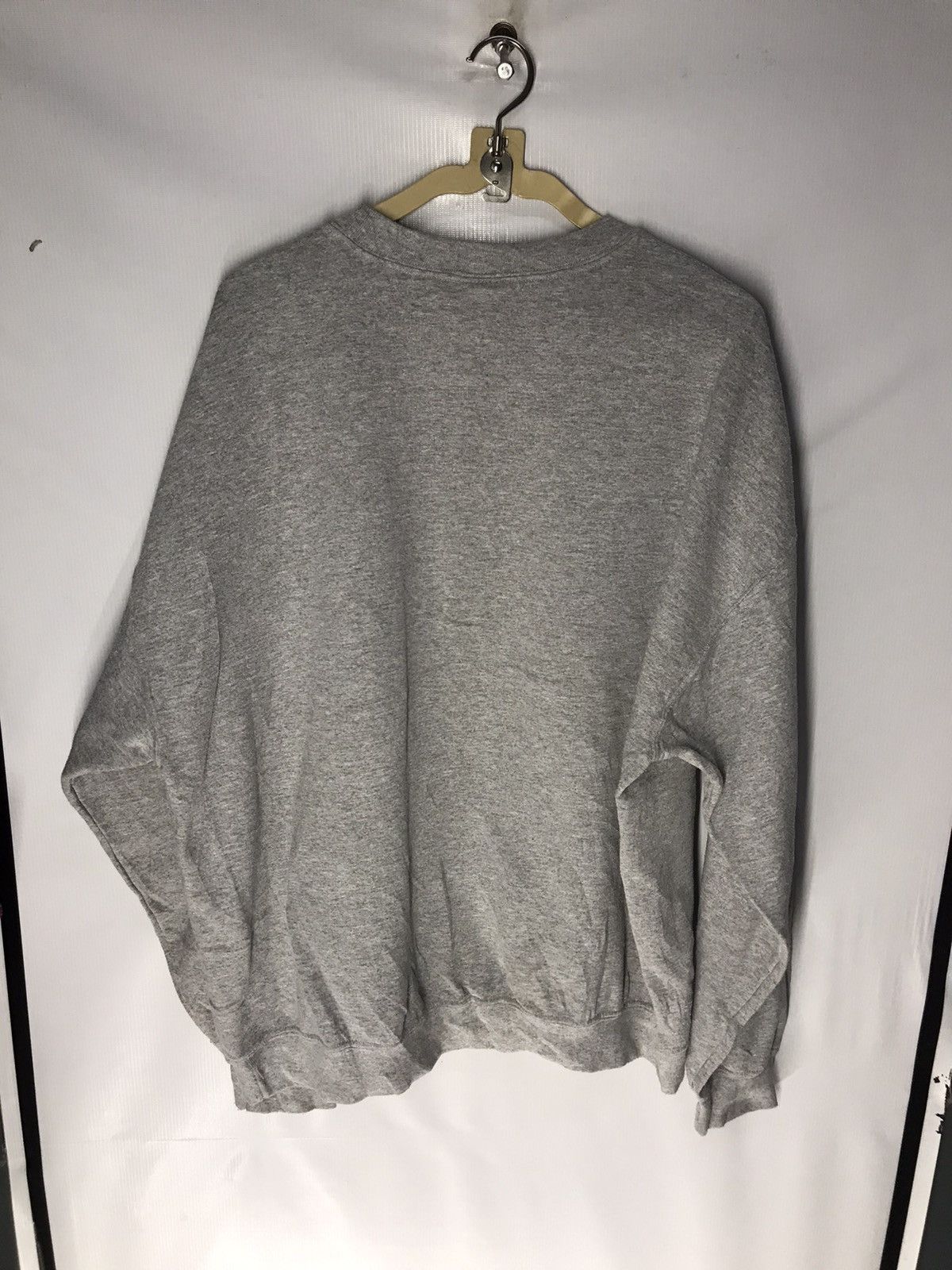 Gildan Sweatshirt crewneck printed by gildan Size US XL / EU 56 / 4 - 8 Thumbnail