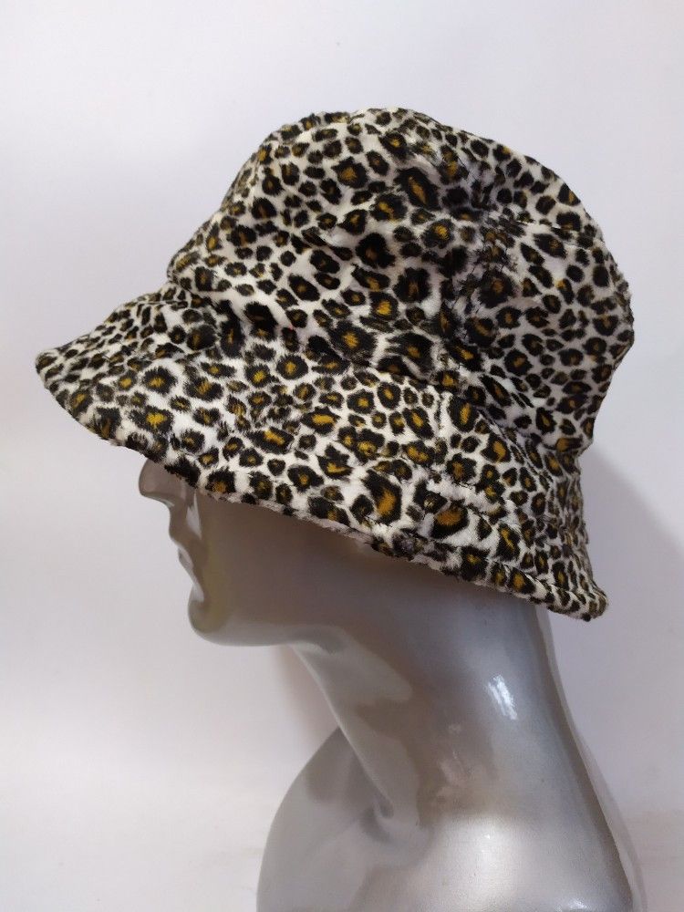 Japanese Brand 🔥Cap Korea Leopard Bucket Hats Casual Size ONE SIZE - 1 Thumbnail