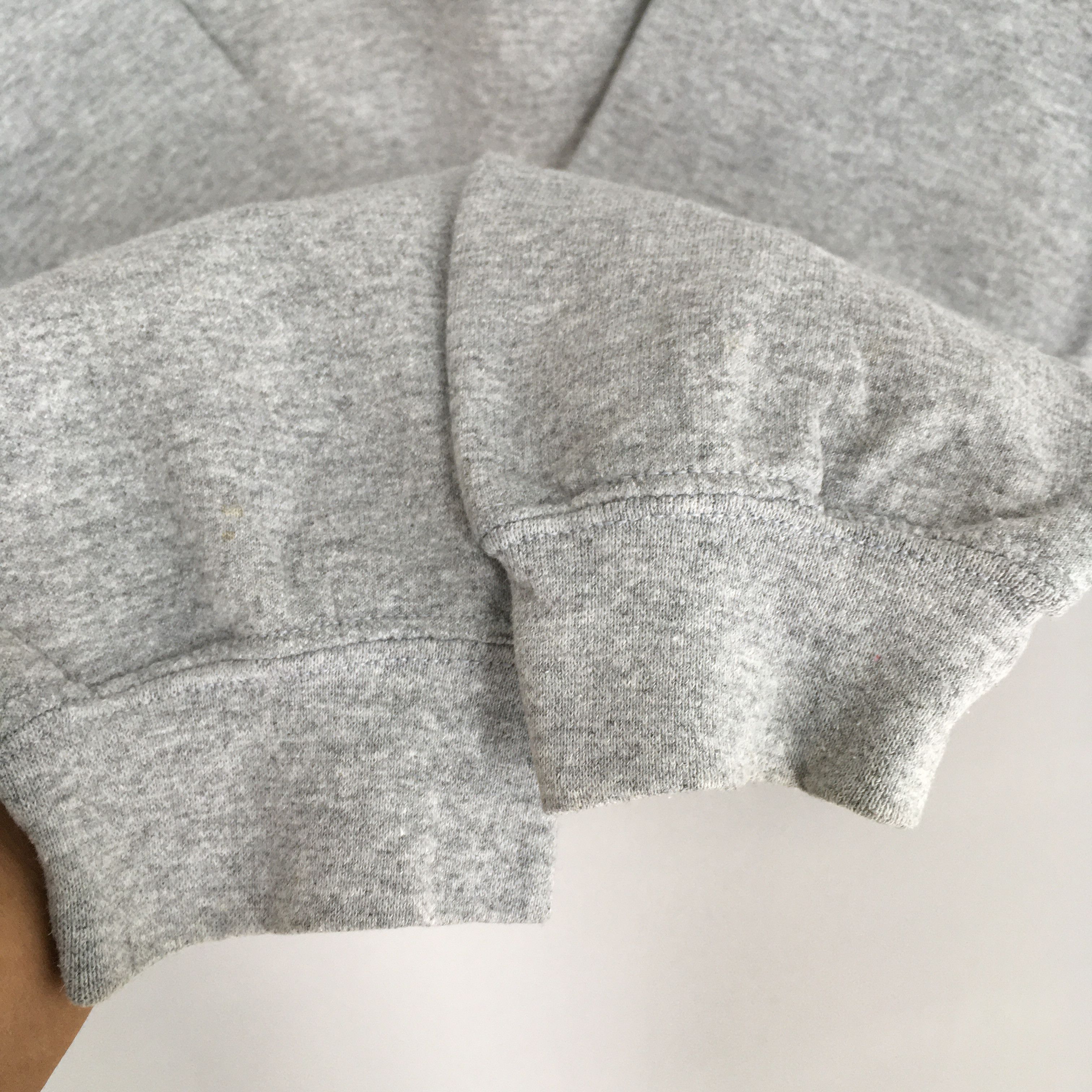 Vintage Vintage Y2K Boston State Gray Sweatshirt Medium Size US M / EU 48-50 / 2 - 3 Thumbnail