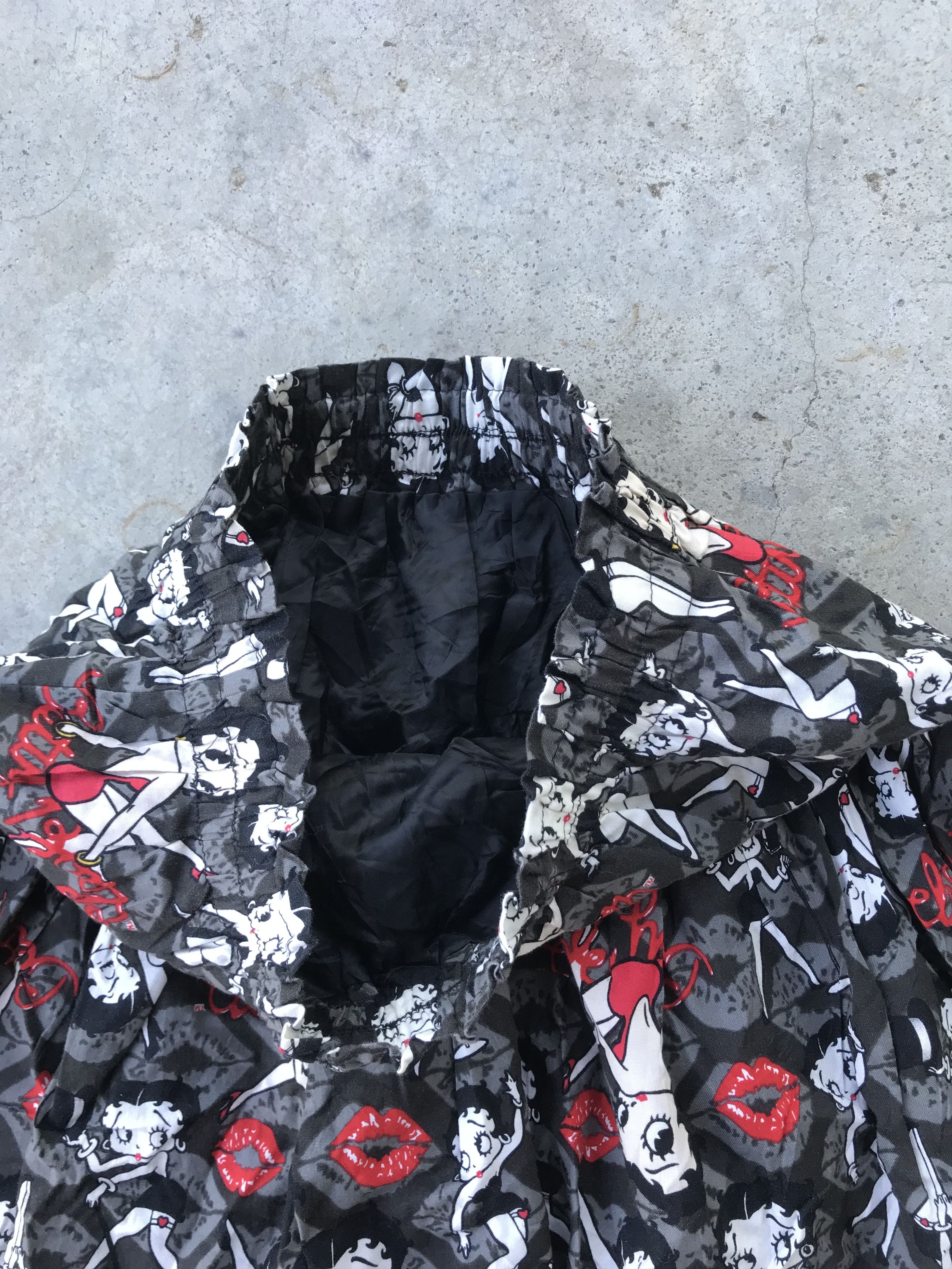Cartoon Network Betty boop fullprinted mini skirt Size 26" / US 2 / IT 38 - 3 Thumbnail