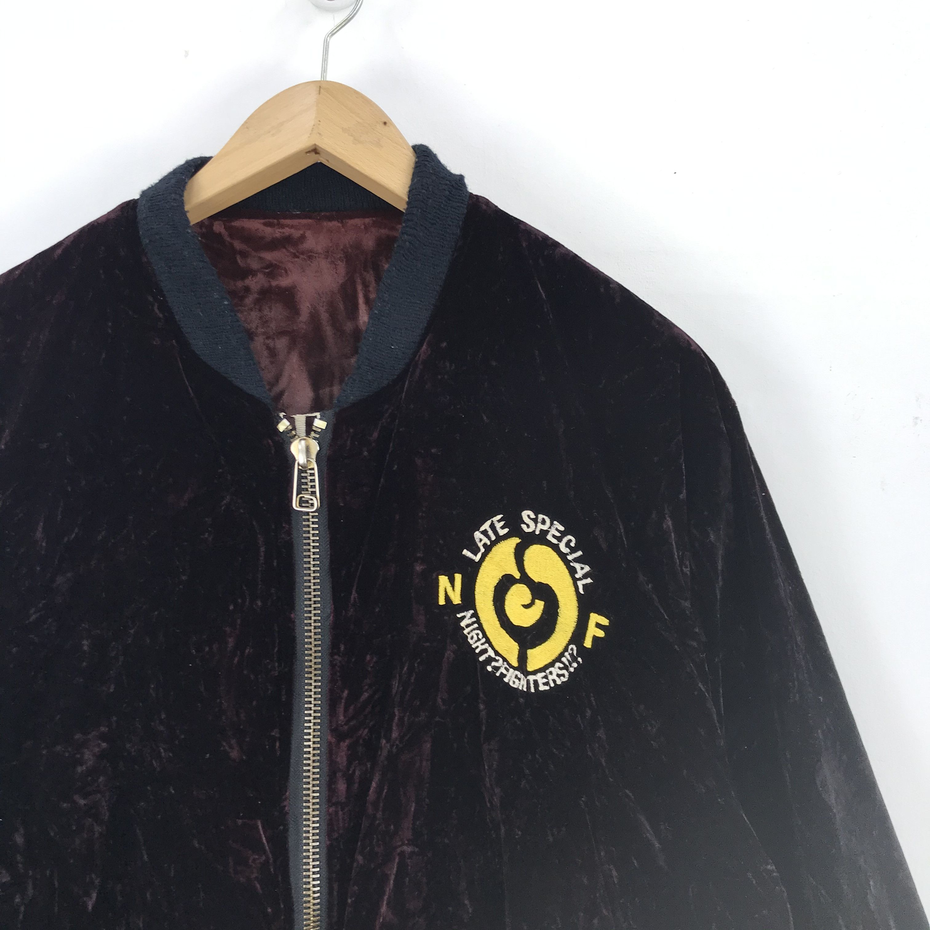 Japanese Brand Vintage Military Velvet Burgandy Reversible Bomber Jacket Size US L / EU 52-54 / 3 - 9 Thumbnail