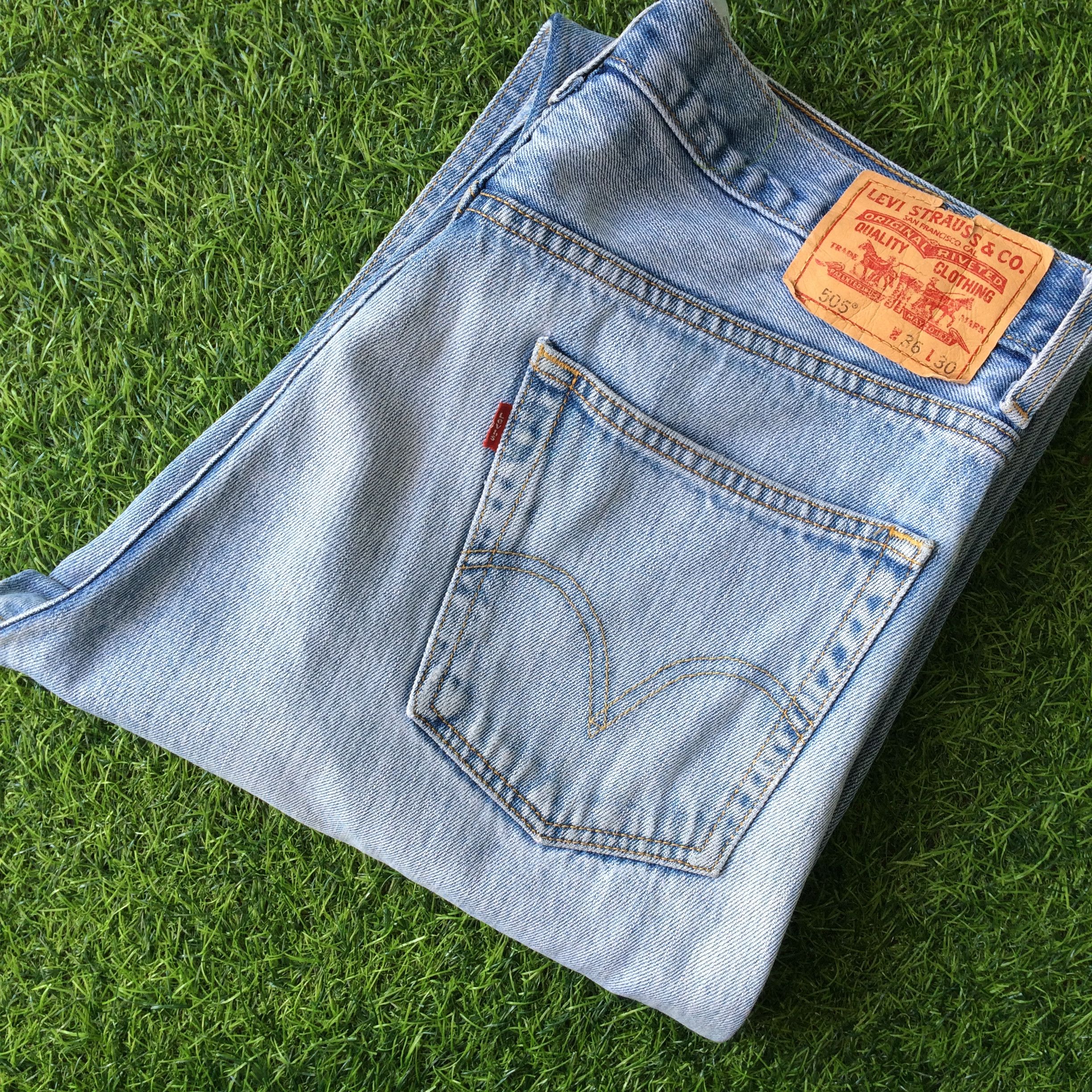 Levi's × Vintage Levis 505 Ripped Jeans #B-899 Size US 35 - 8 Thumbnail