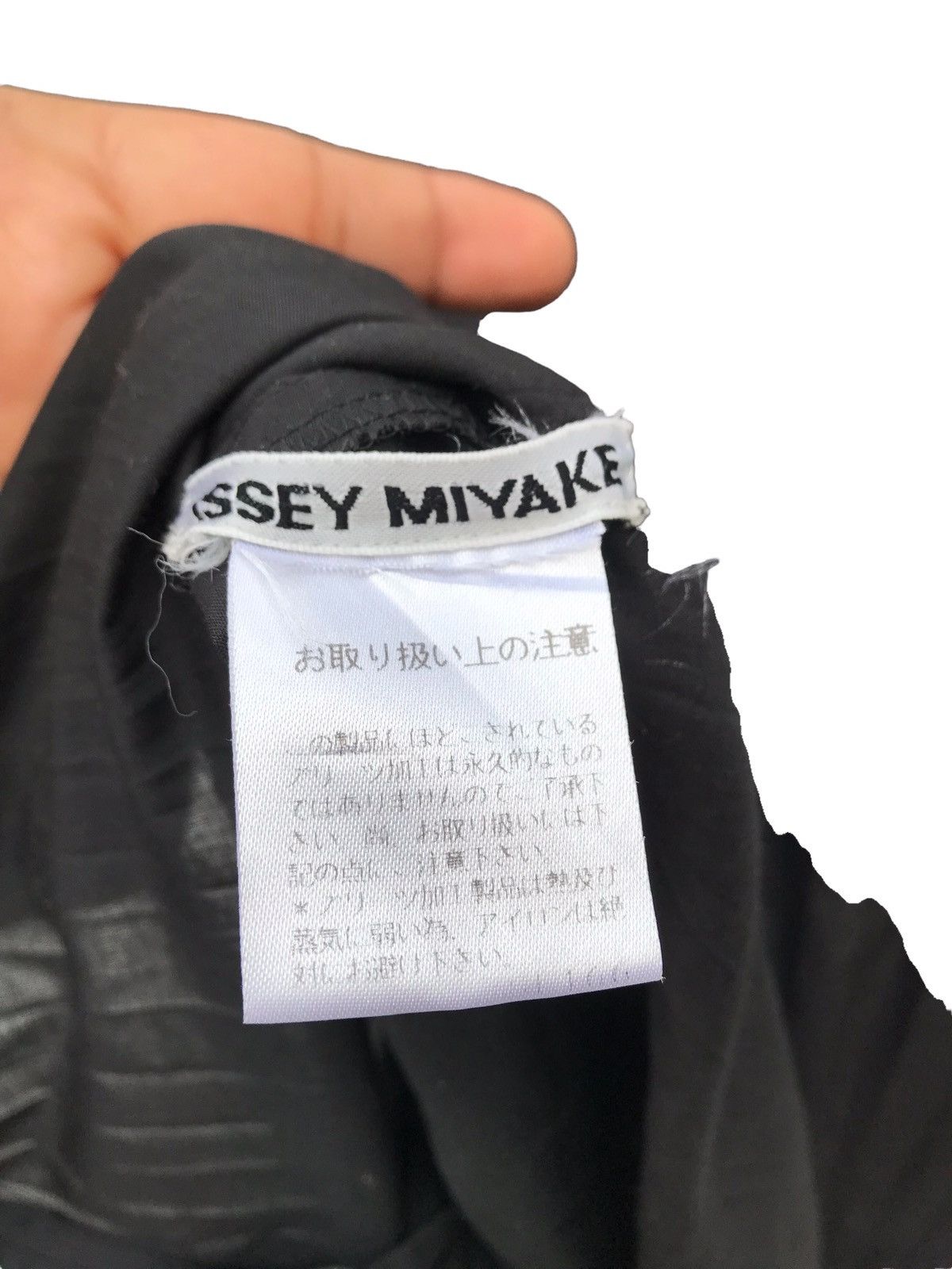 Issey Miyake Issey Miyake Women Button Ups Plain Shirt Size M / US 6-8 / IT 42-44 - 5 Thumbnail