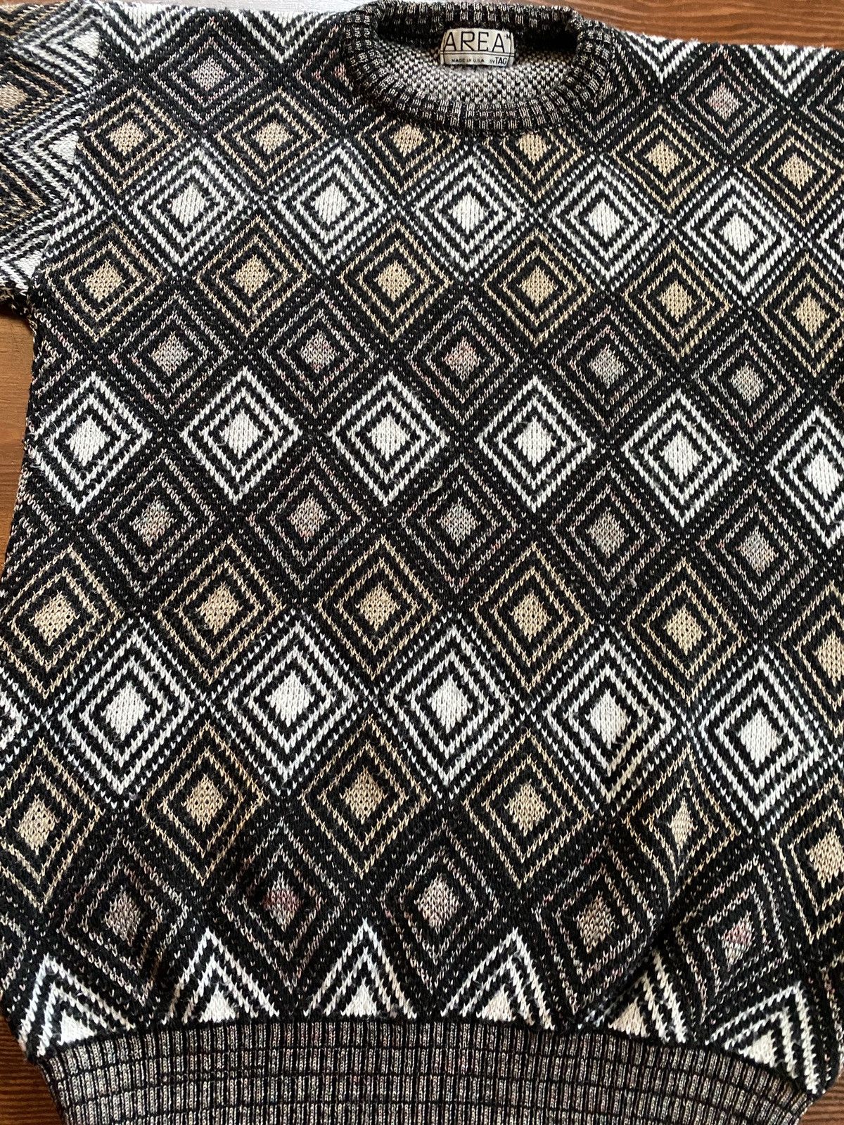Vintage Vintage 80’s Area Diamond Pattern Knit Sweater Size US M / EU 48-50 / 2 - 3 Thumbnail