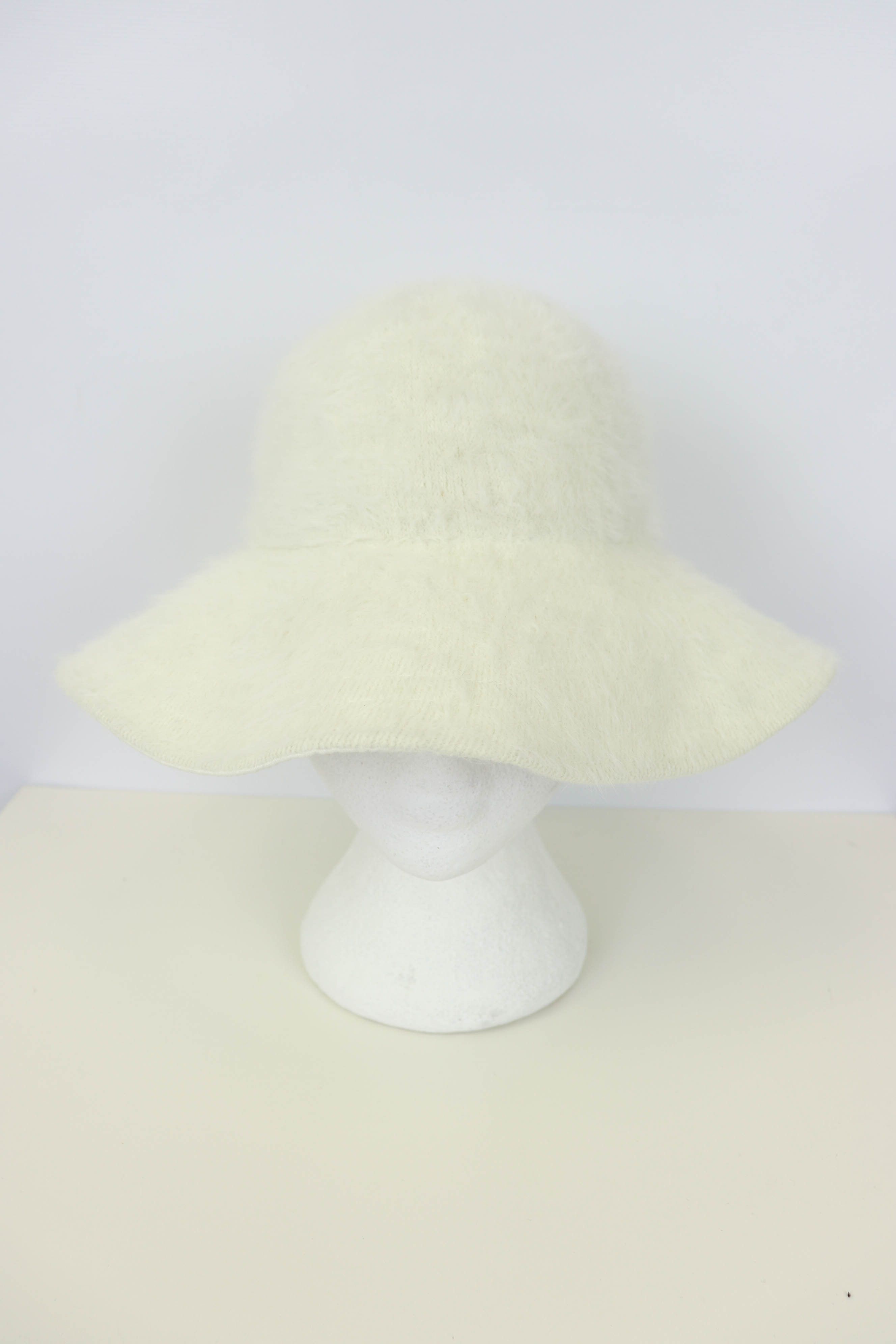 Kangol Kangol Vintage Furgora Diva Cream White Angora Bucket Hat Size ONE SIZE - 2 Thumbnail