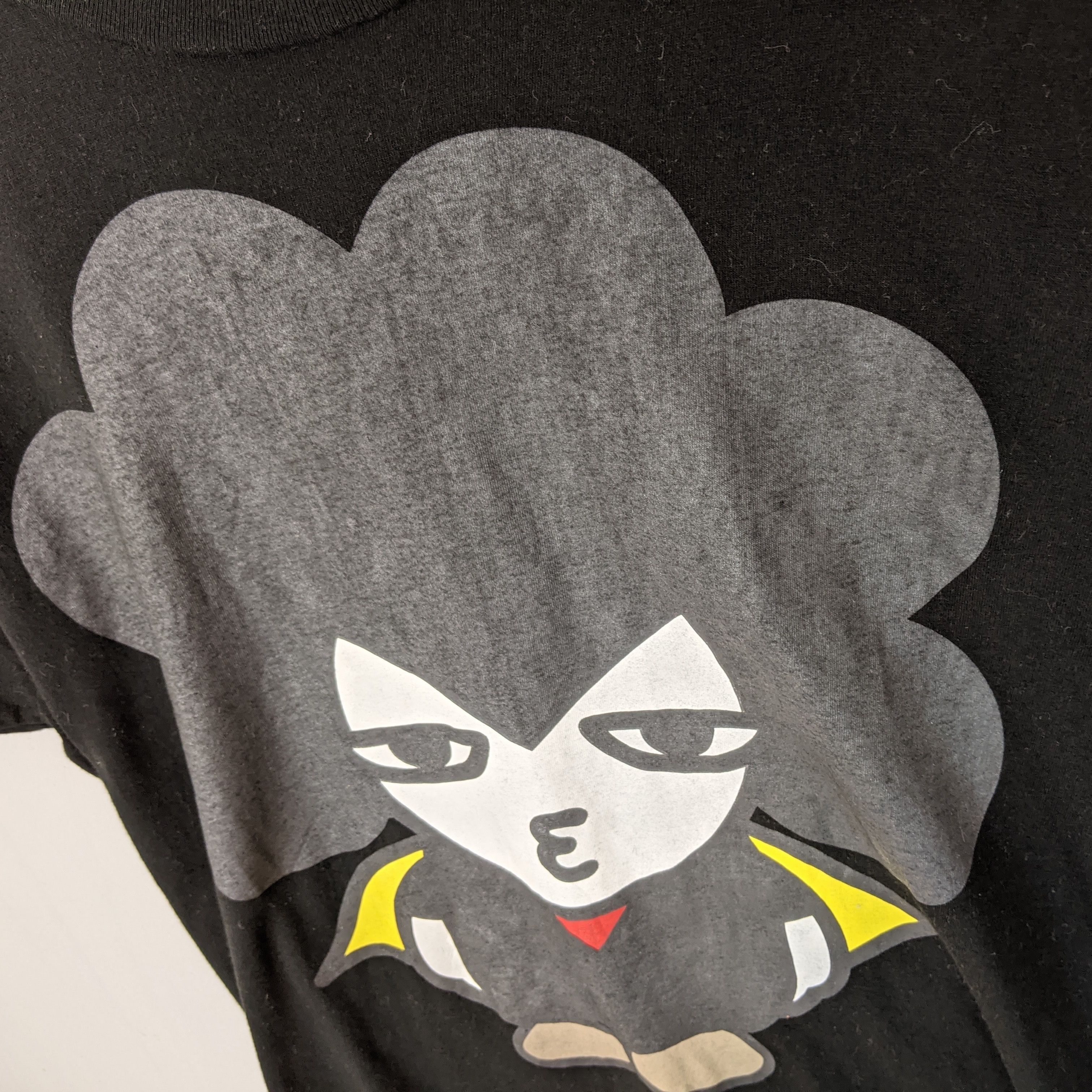 Japanese Brand JAPAN Manga Anime Big Image T-Shirt Size US L / EU 52-54 / 3 - 6 Thumbnail